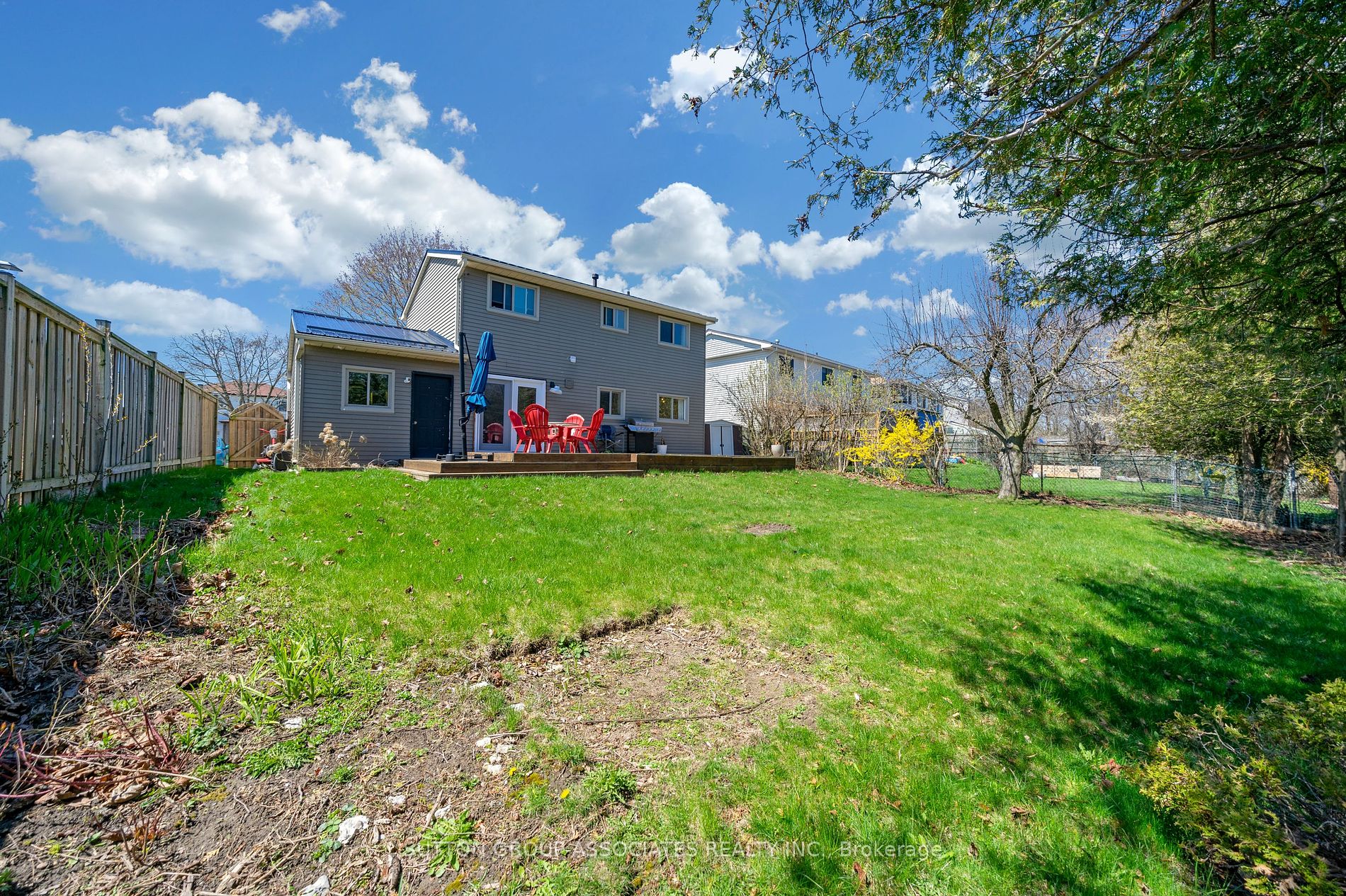62 Swanston Cres