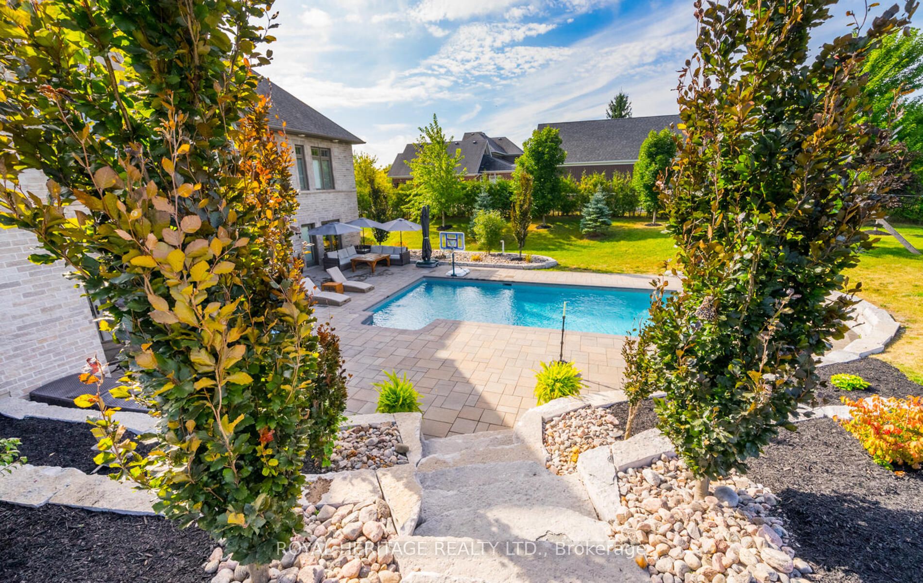 111 Cawkers Cove Rd