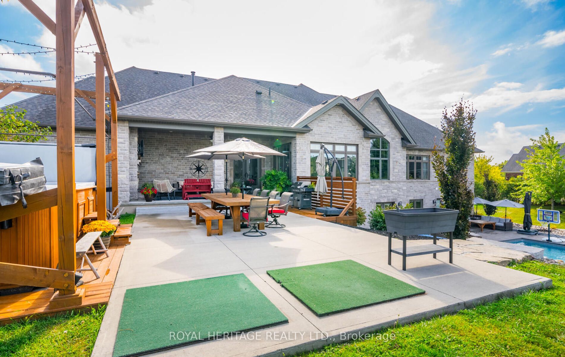 111 Cawkers Cove Rd