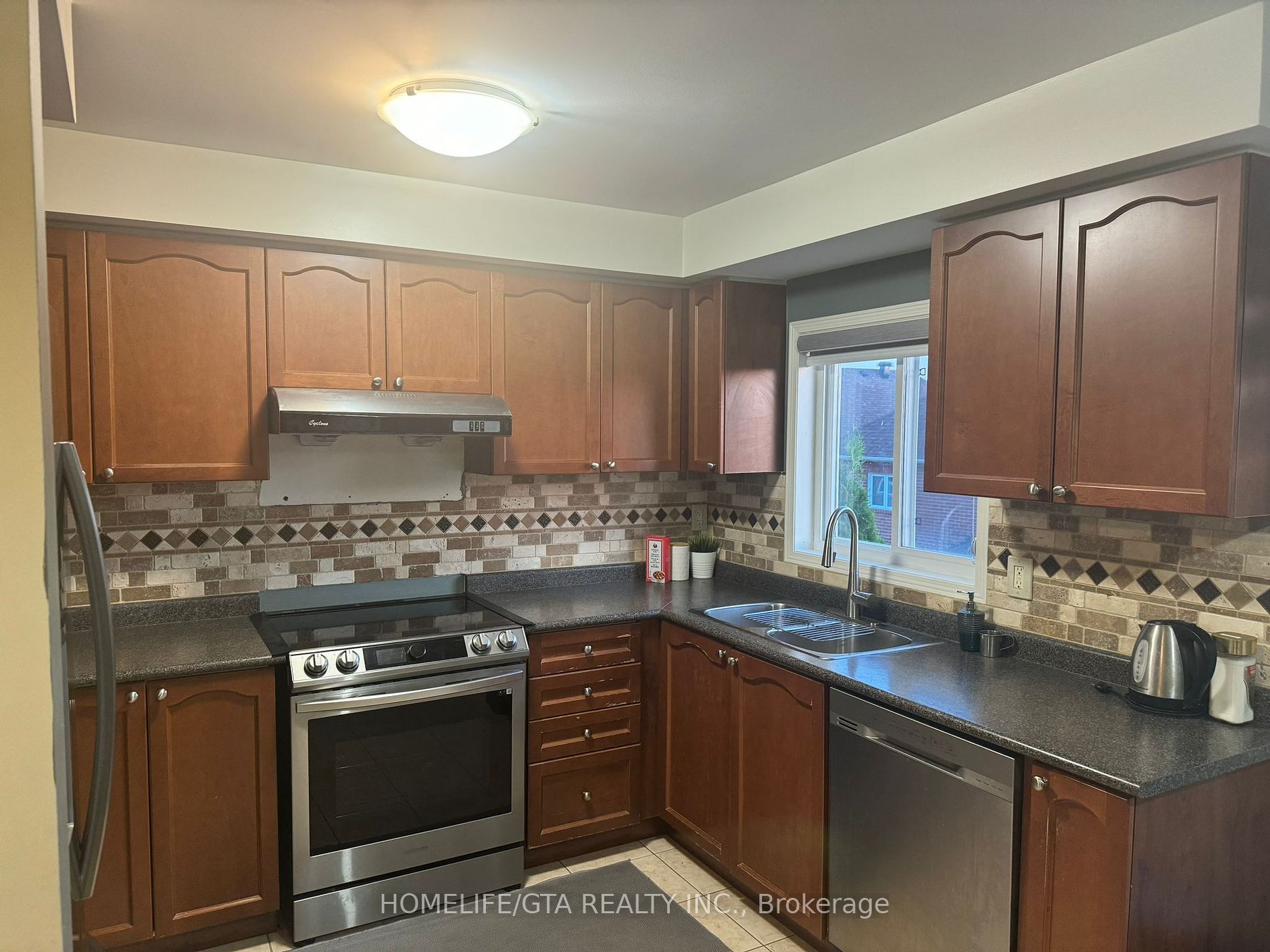72 Oakins Lane #36