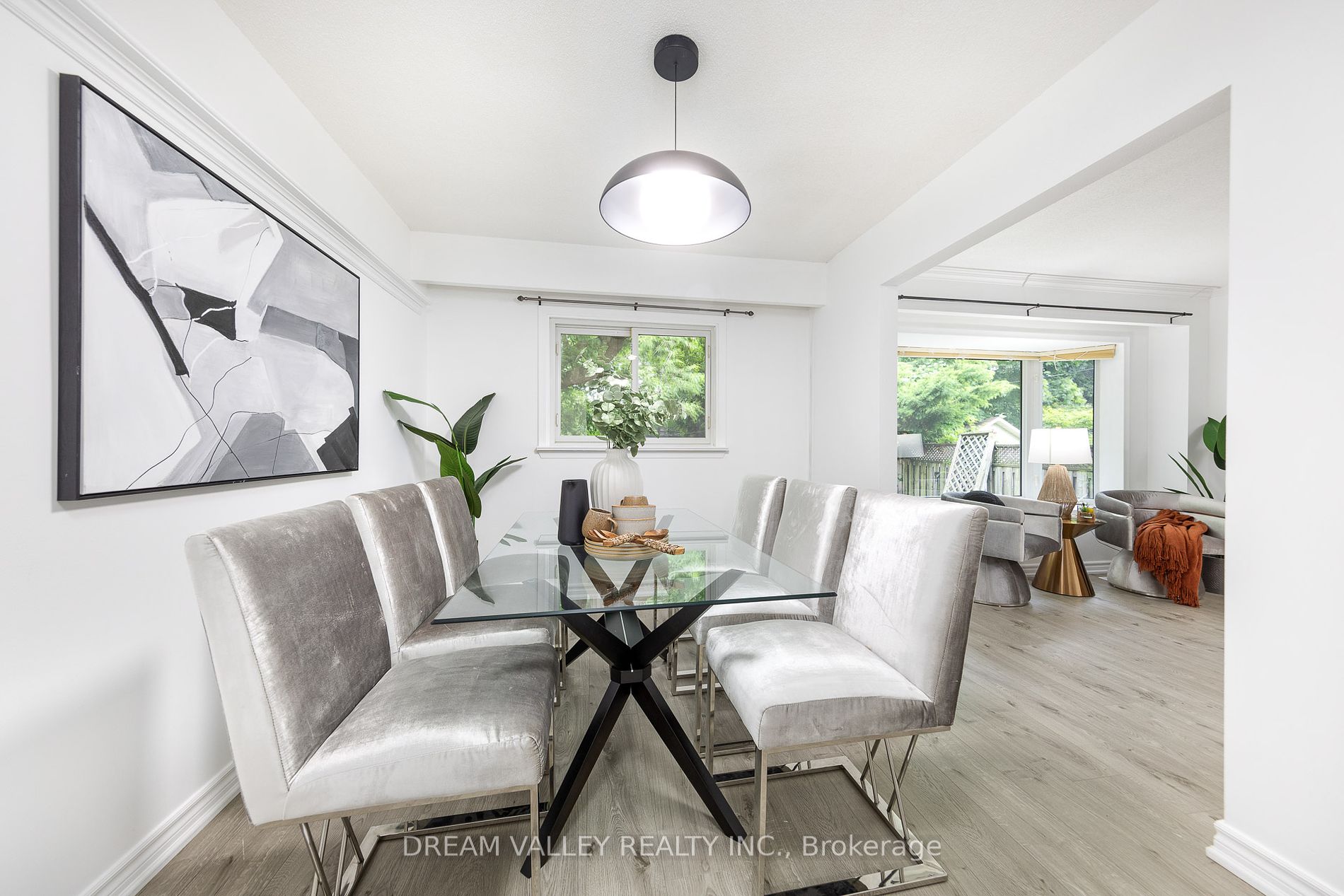 27A St Quentin Ave