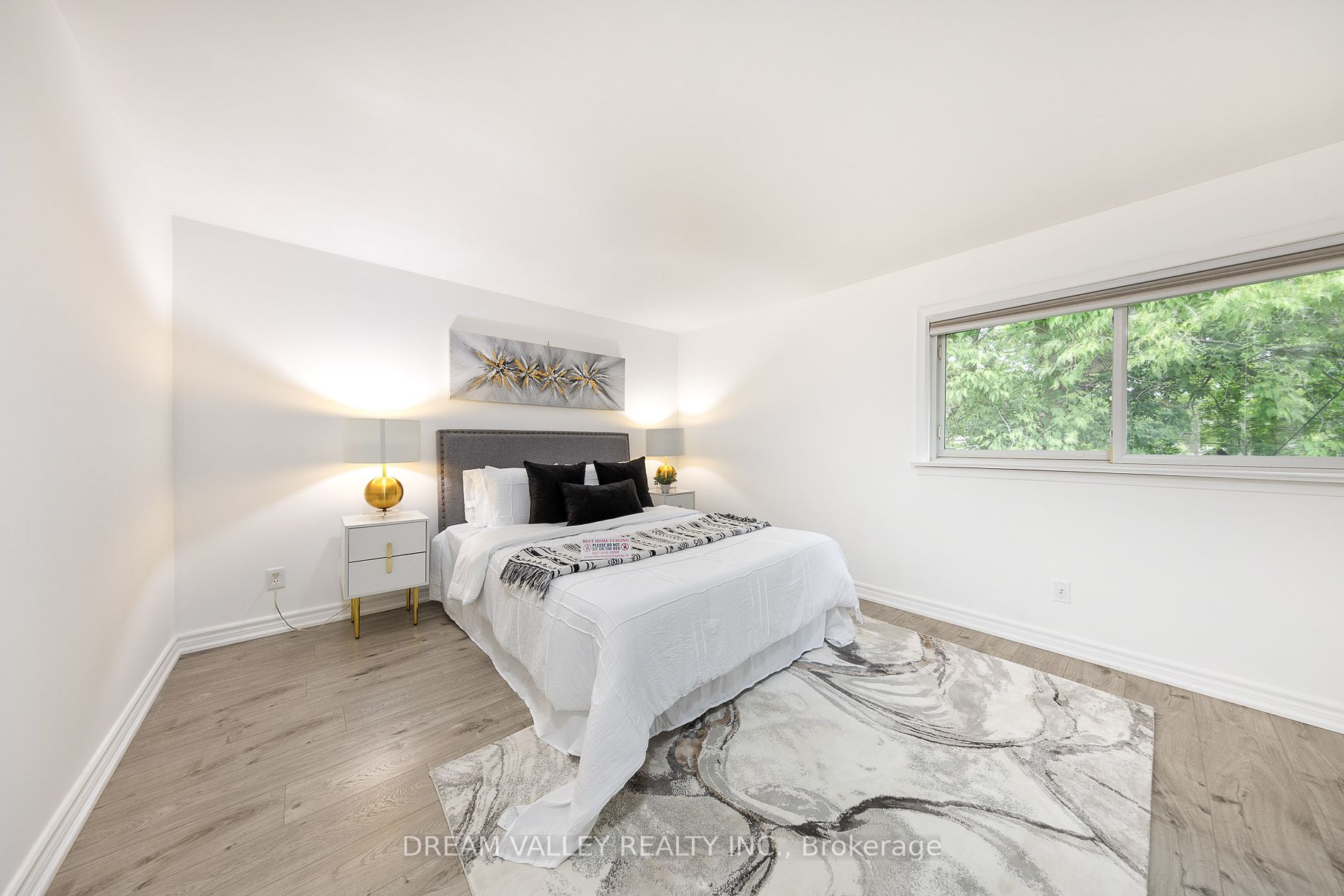 27A St Quentin Ave