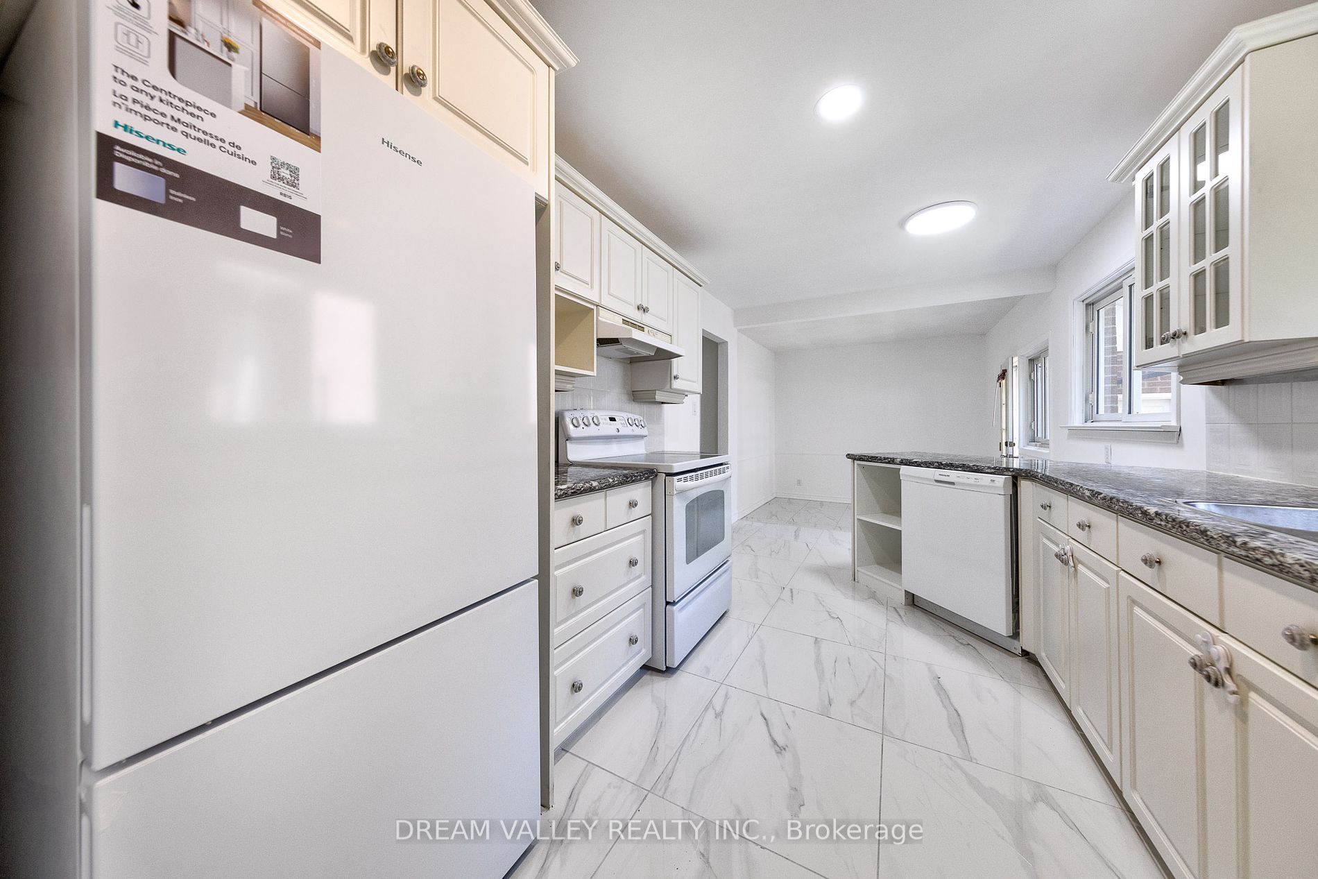 27A St Quentin Ave
