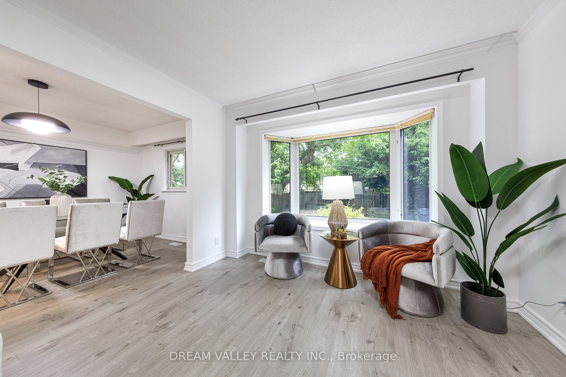 27A St Quentin Ave