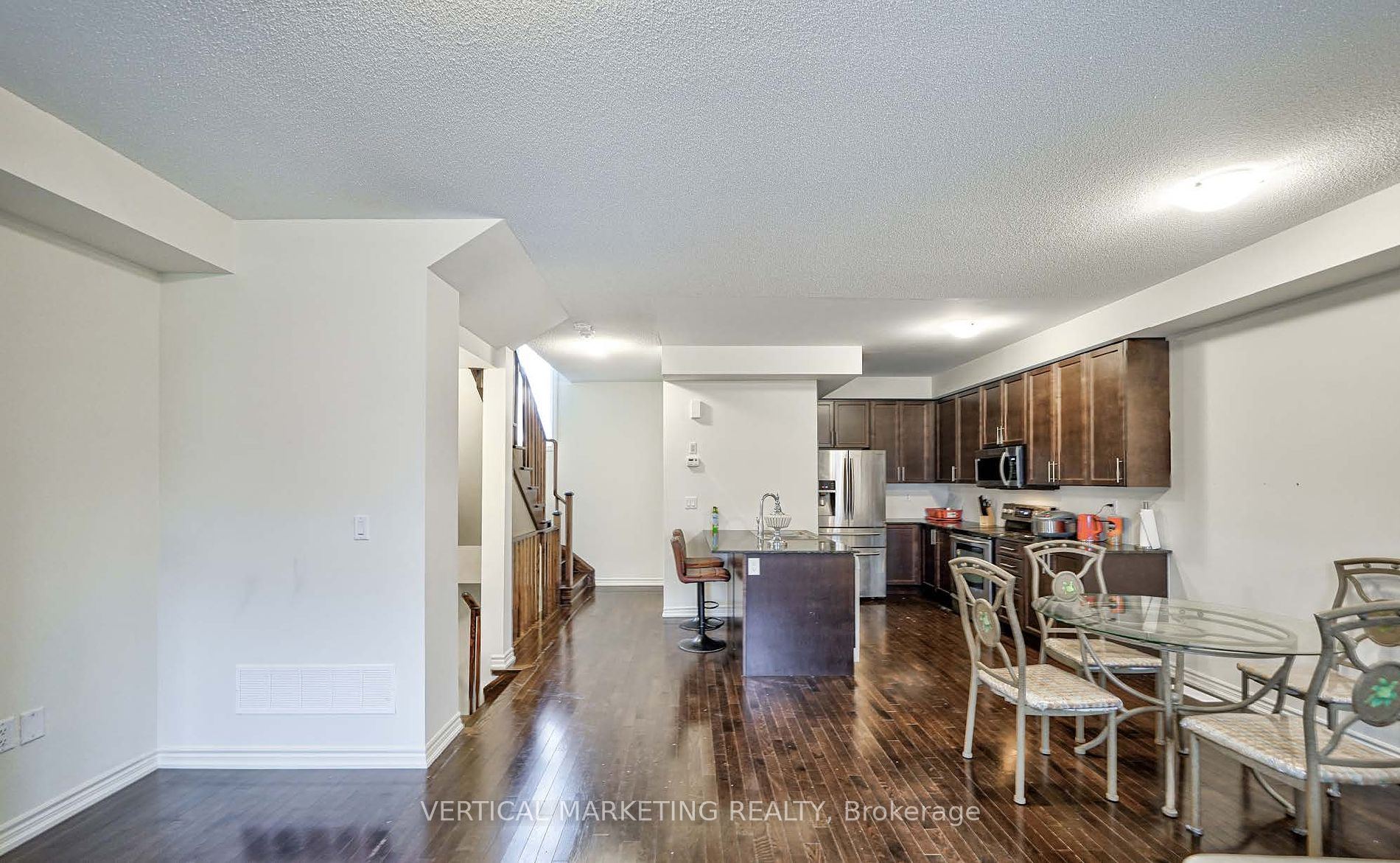 3 Coppini Lane