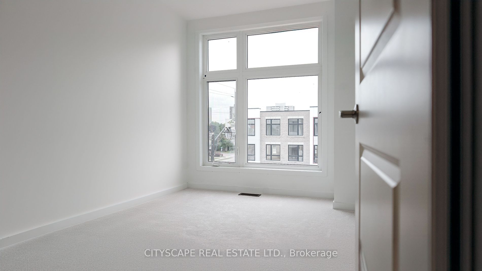 6 Pegler Street E