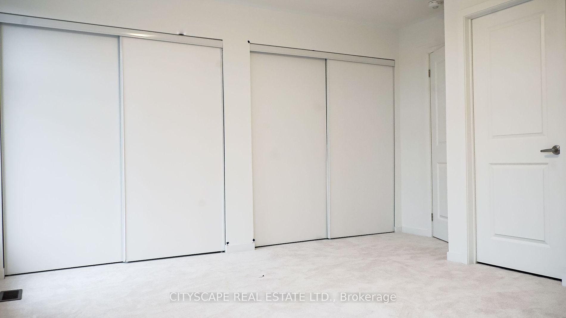 6 Pegler Street E