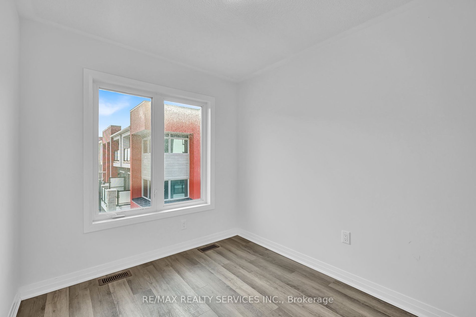 1034 Reflection Place, #406