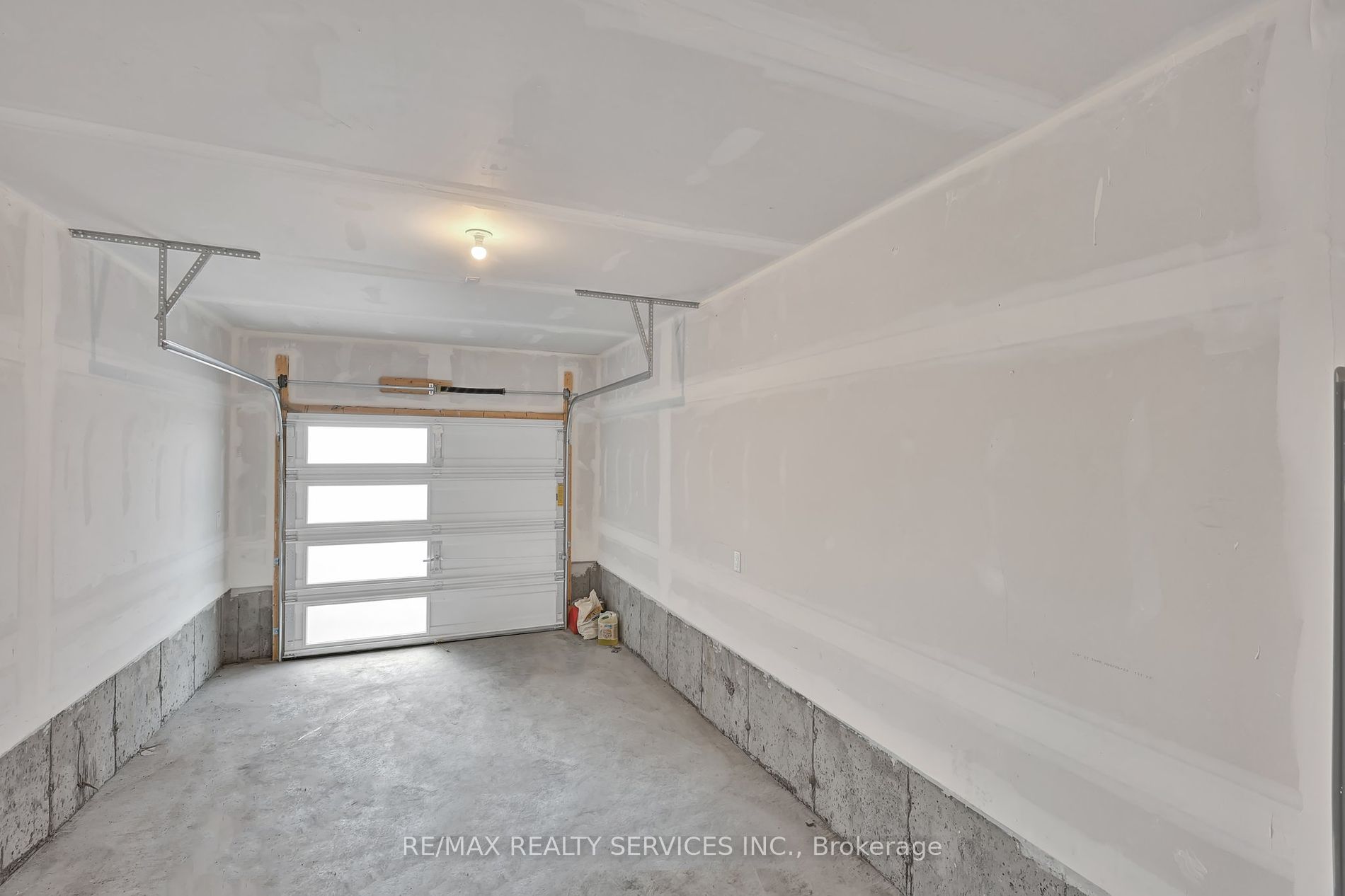 1034 Reflection Place, #406