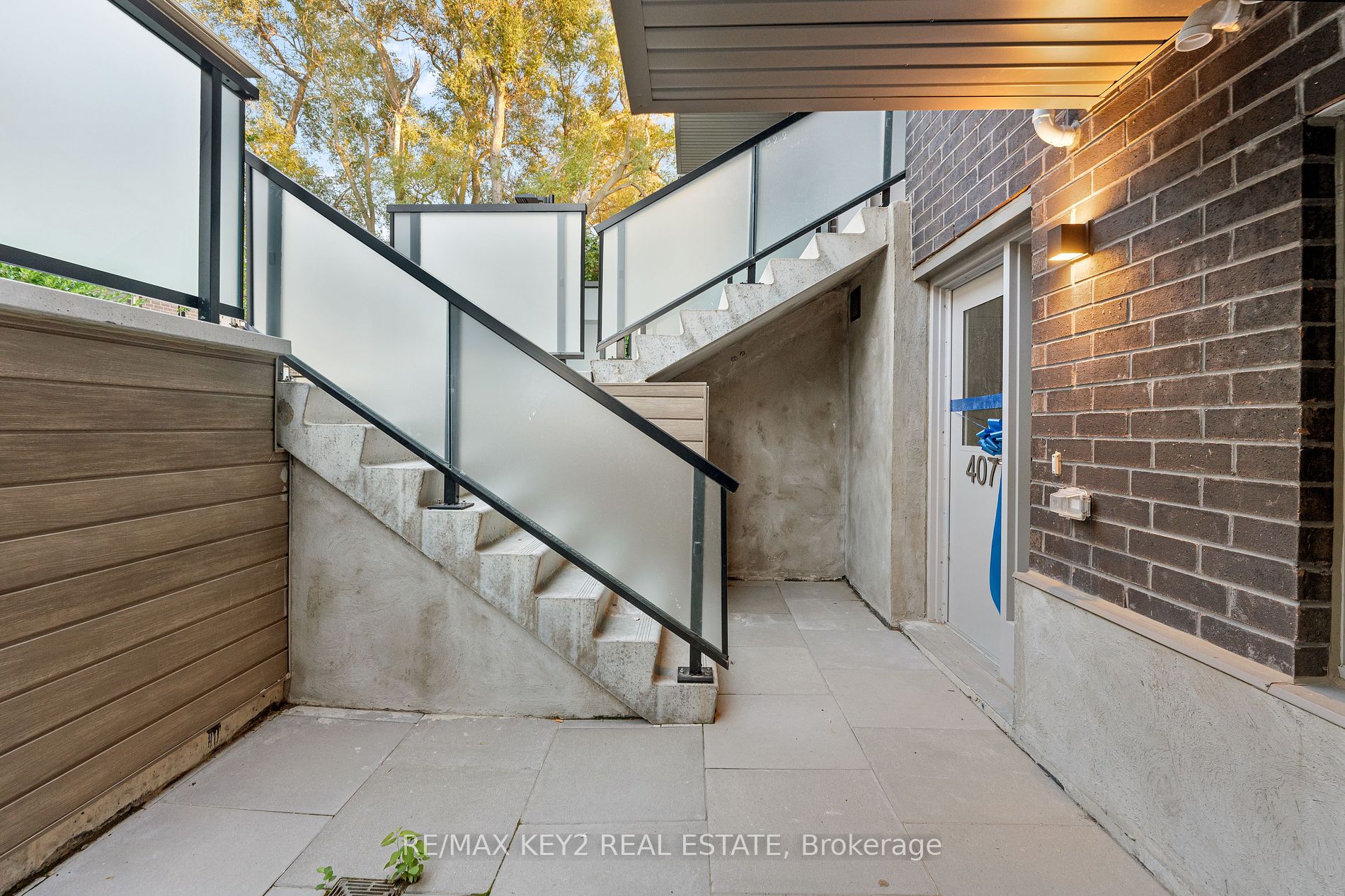 2789 Eglinton Ave E, #407