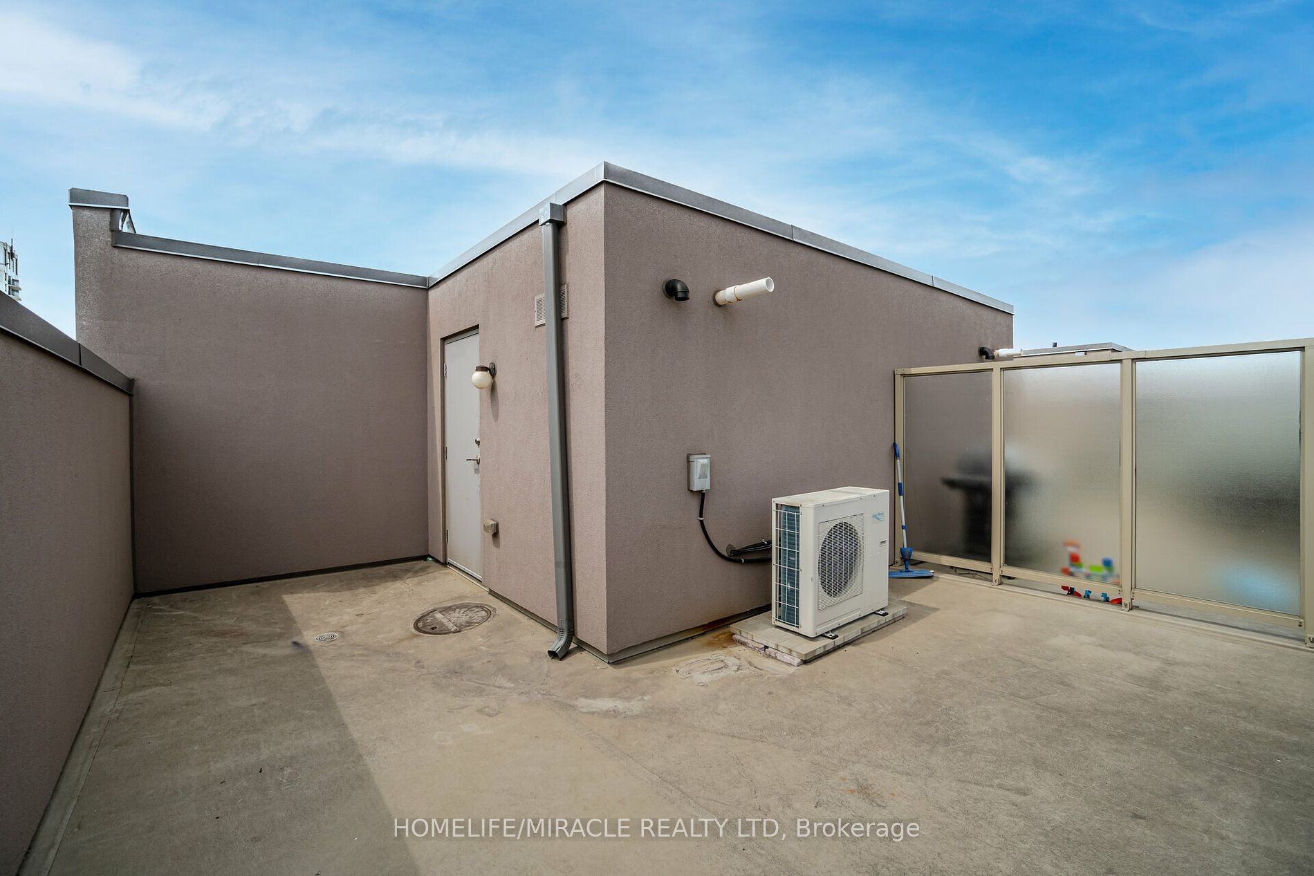 1070 Progress Ave, #317