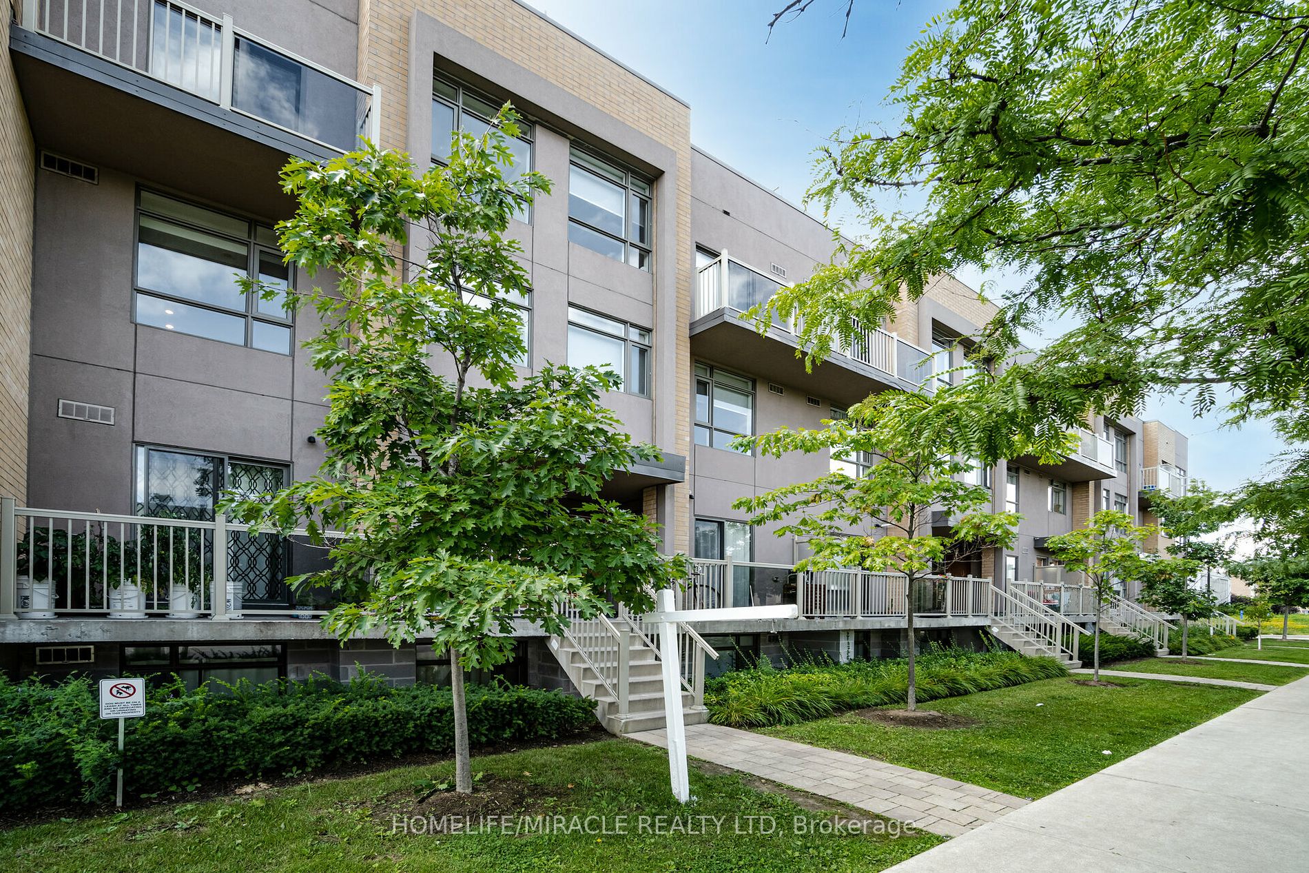 1070 Progress Ave, #317