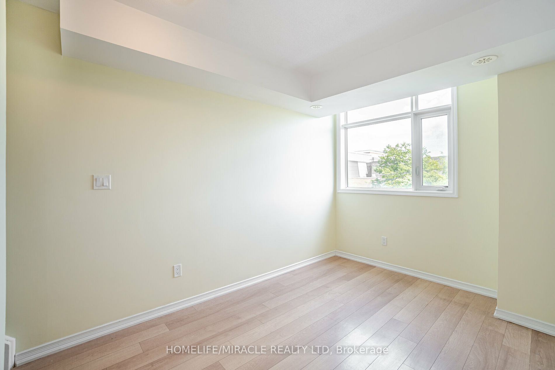 1070 Progress Ave, #317