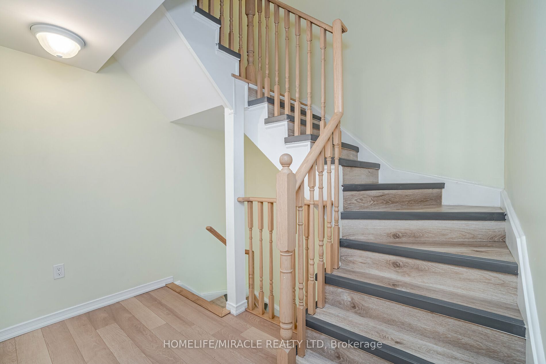 1070 Progress Ave, #317