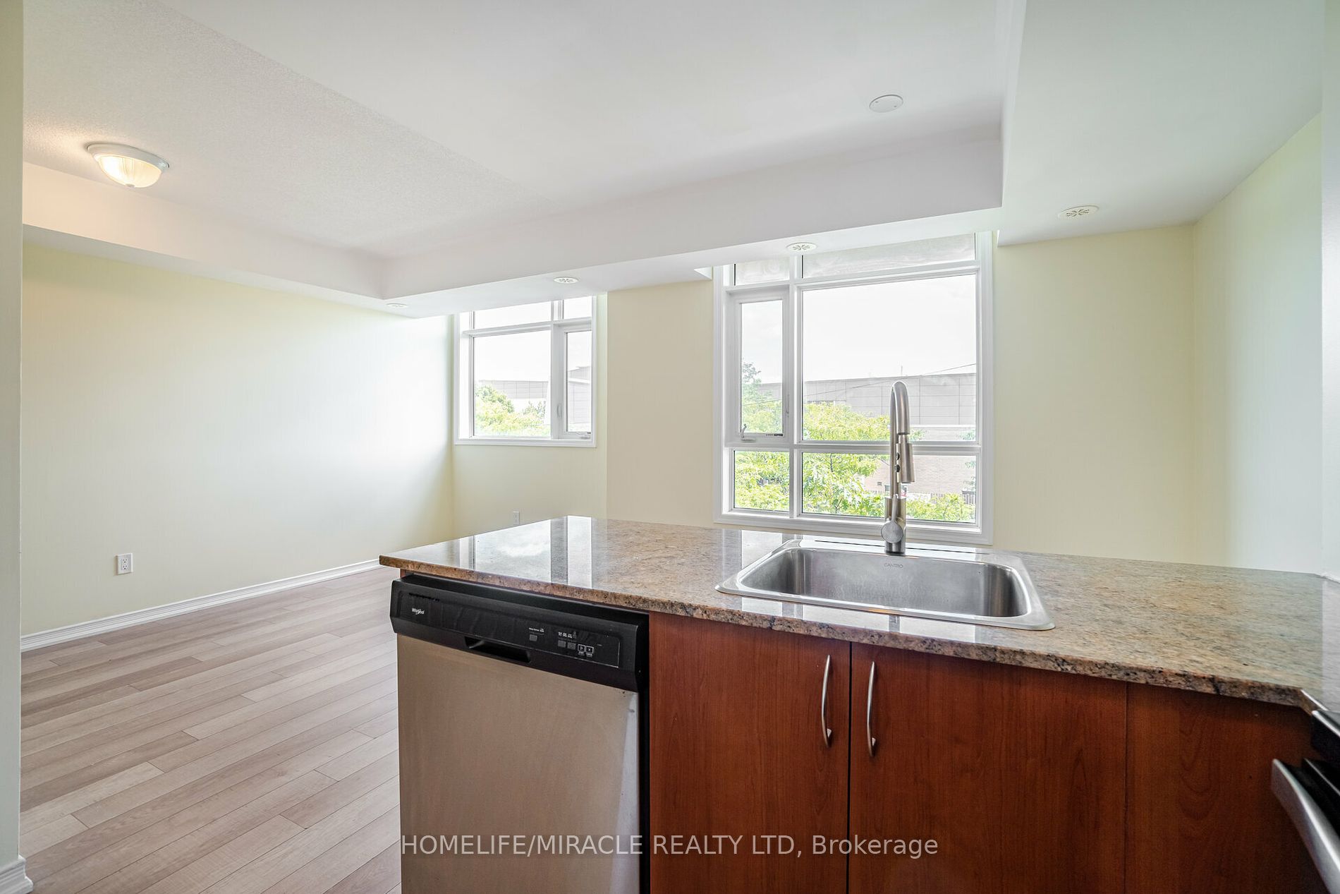 1070 Progress Ave, #317