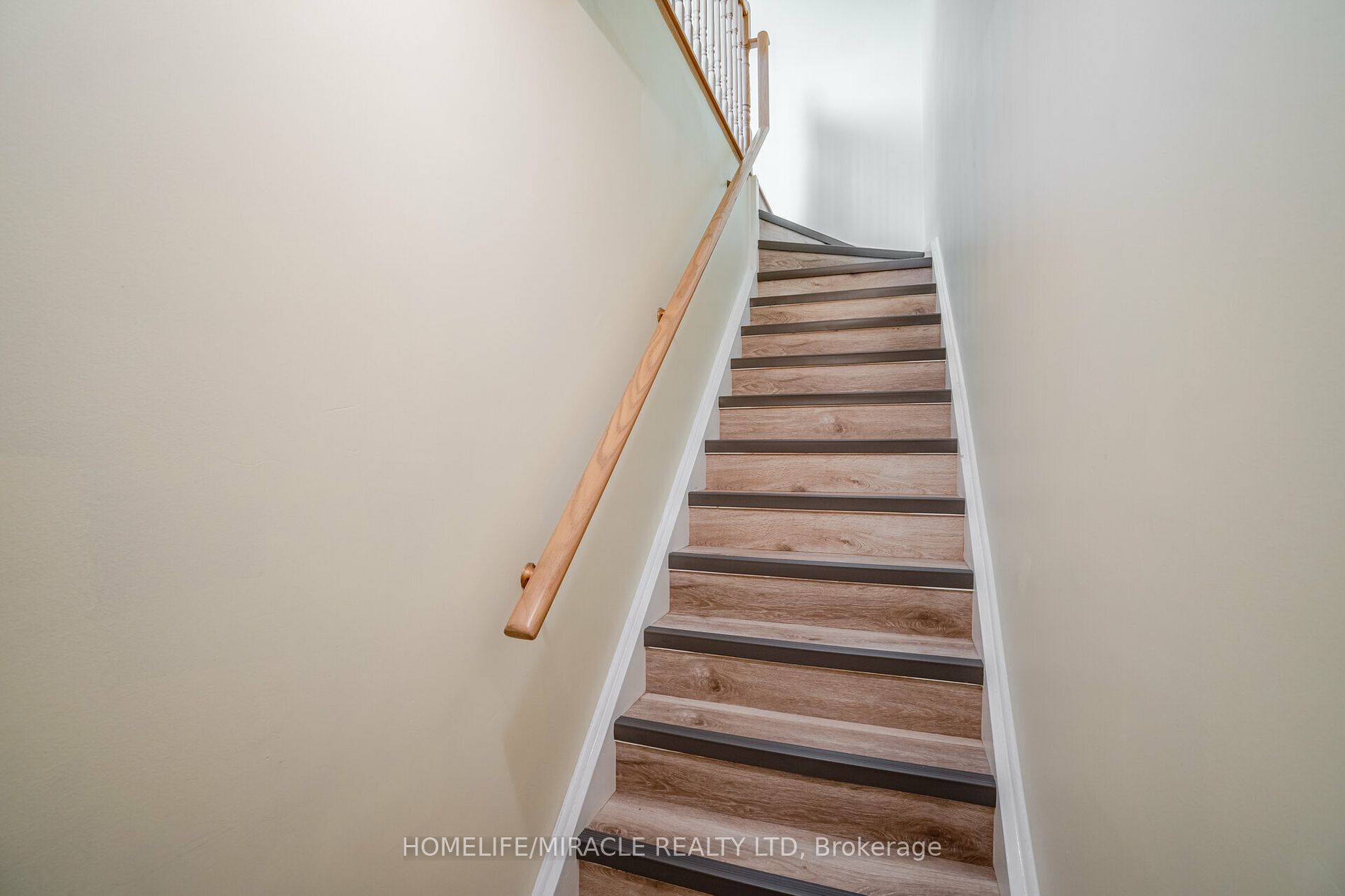 1070 Progress Ave, #317