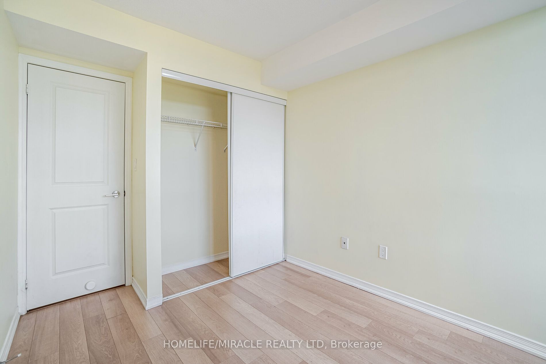 1070 Progress Ave, #317