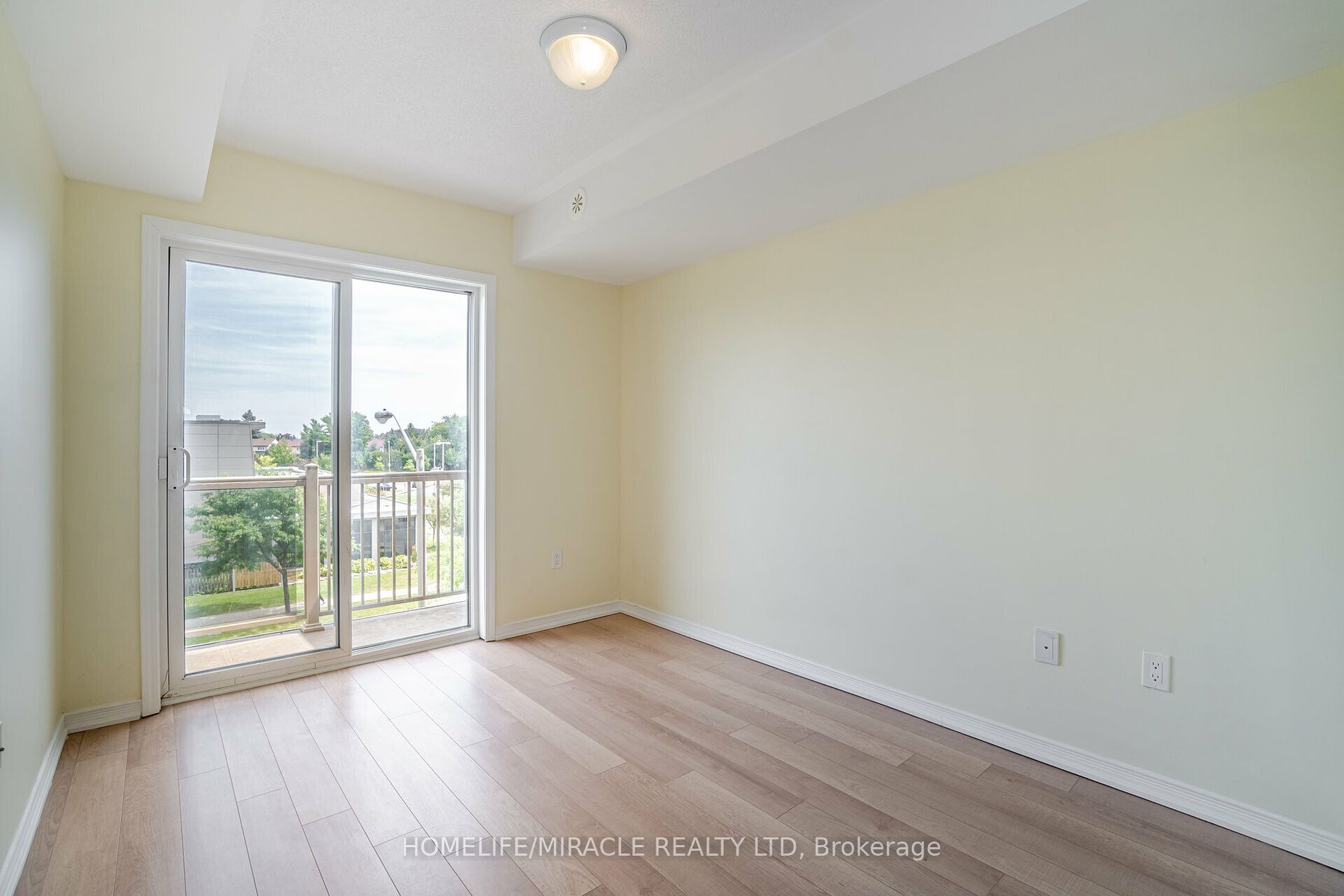 1070 Progress Ave, #317