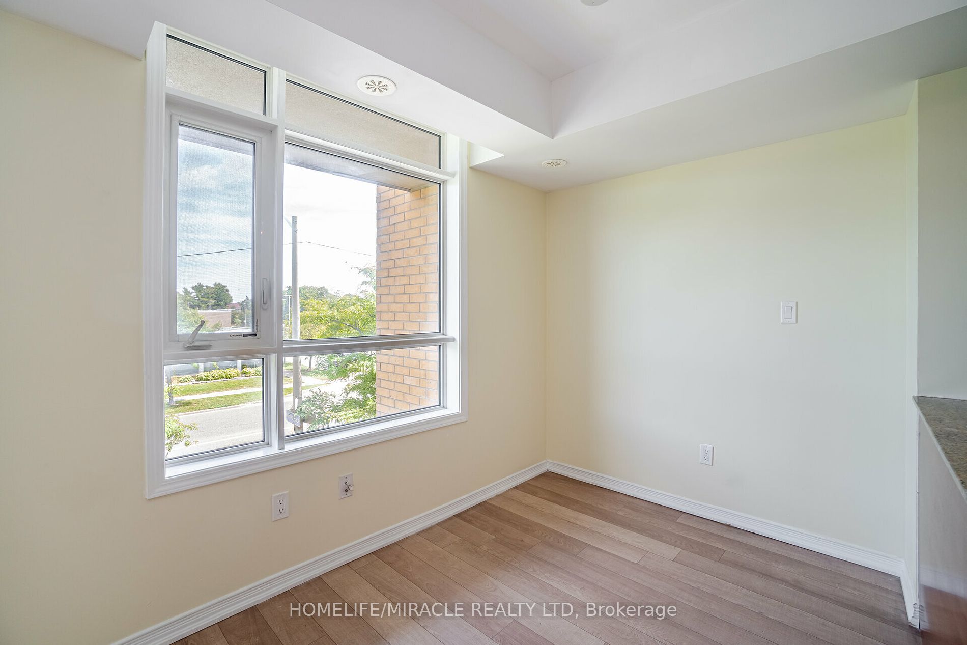 1070 Progress Ave, #317