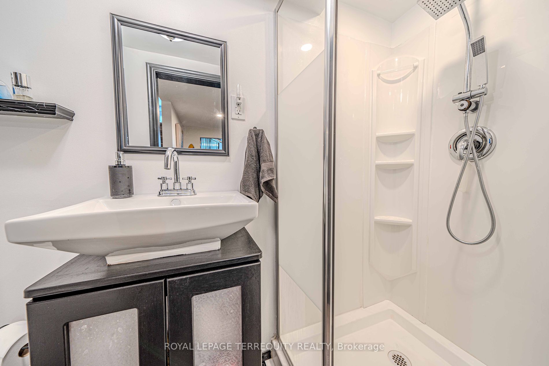 960 Glen Street, #56