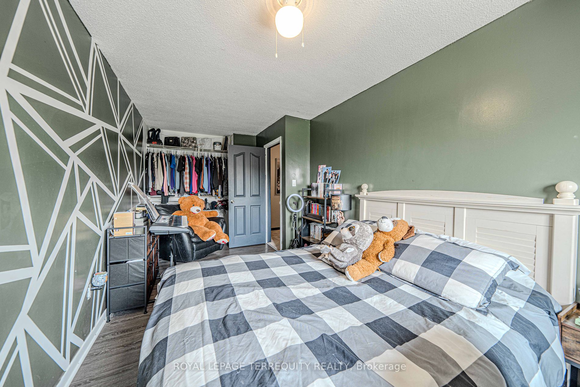 960 Glen Street, #56
