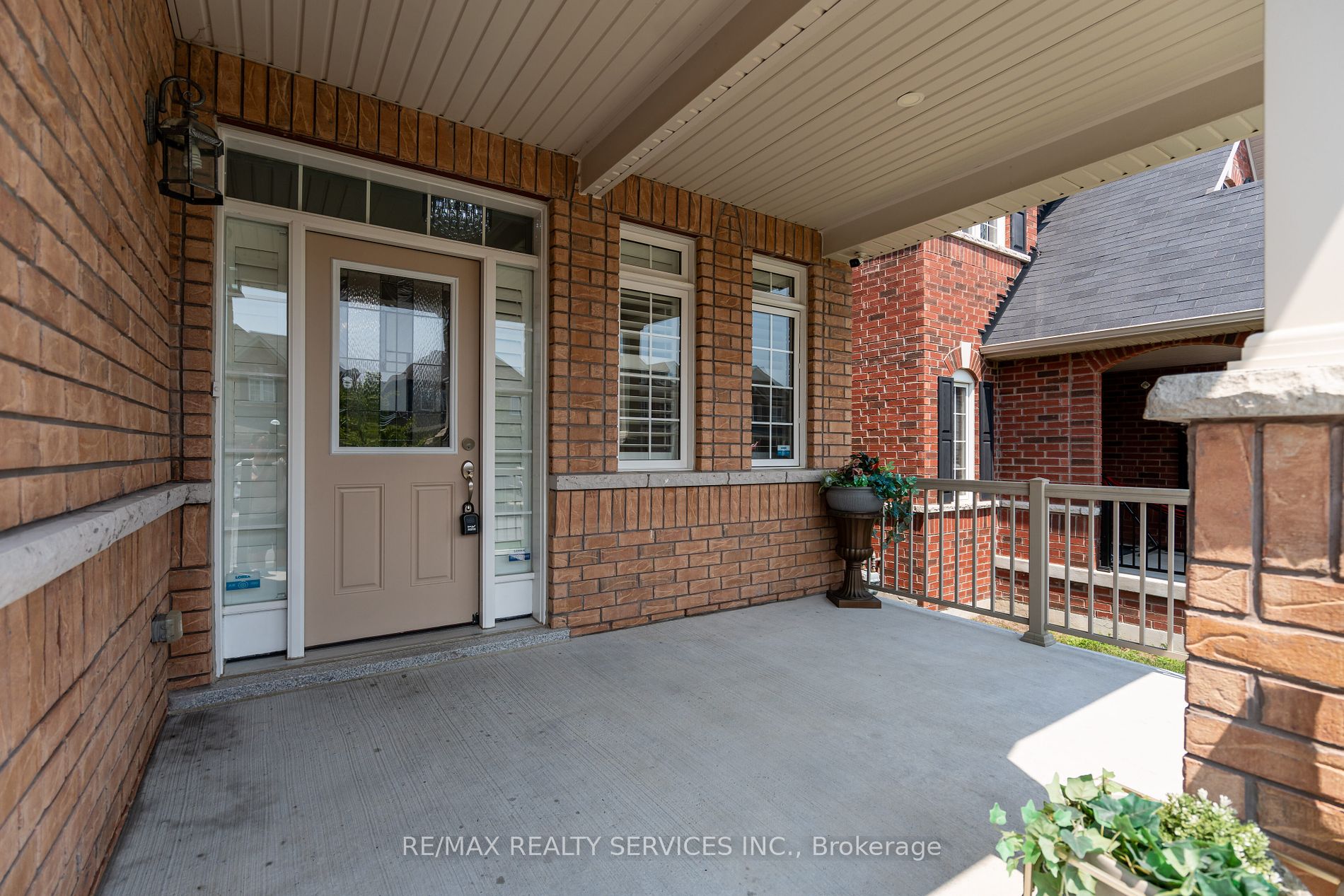 96 Bruce Cameron Dr