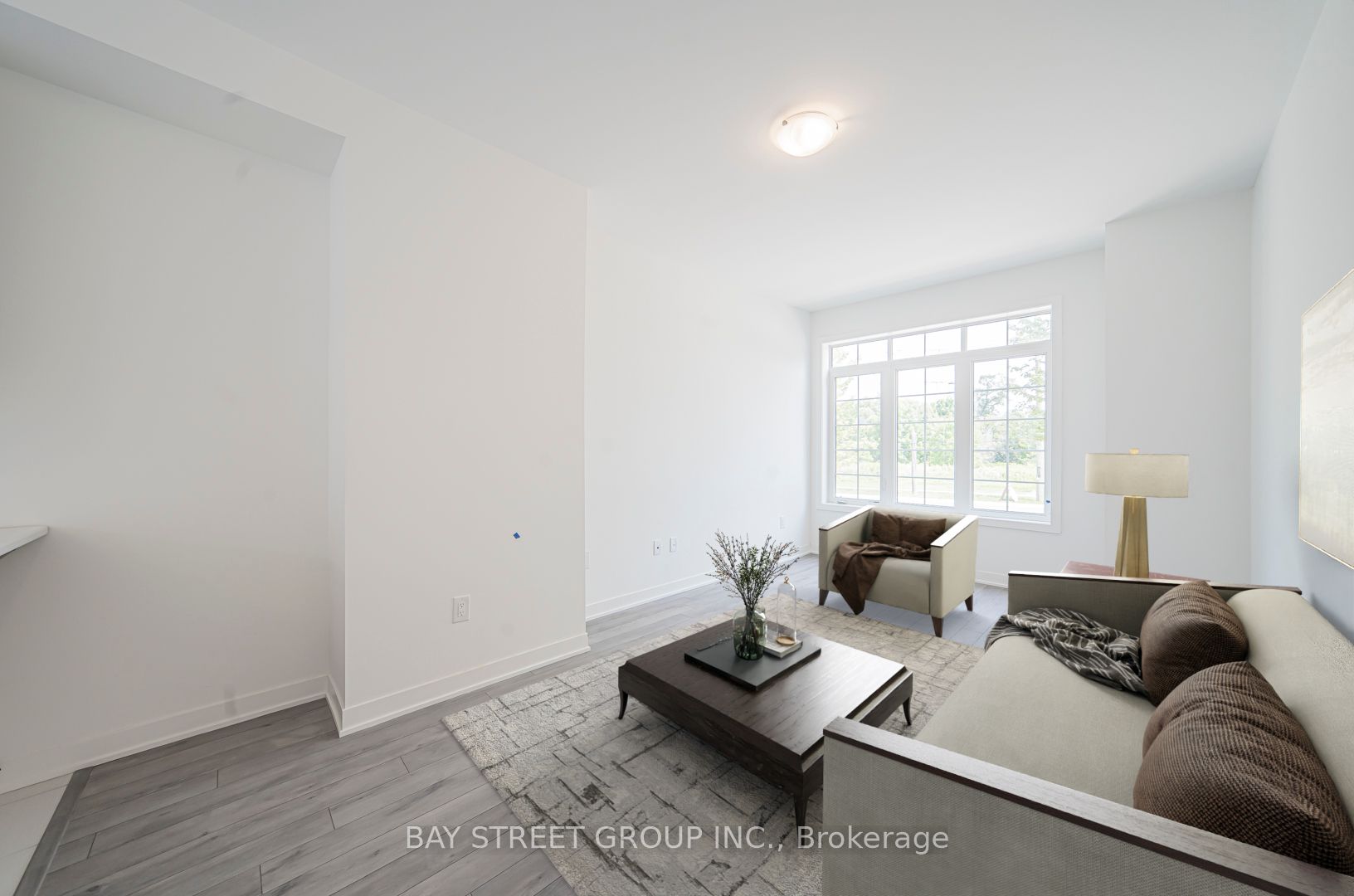 5 Selfridge Way