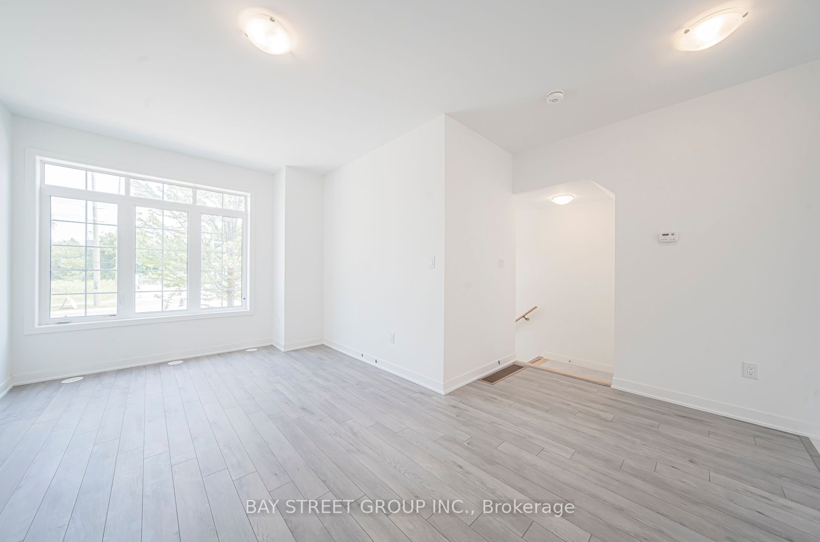 5 Selfridge Way