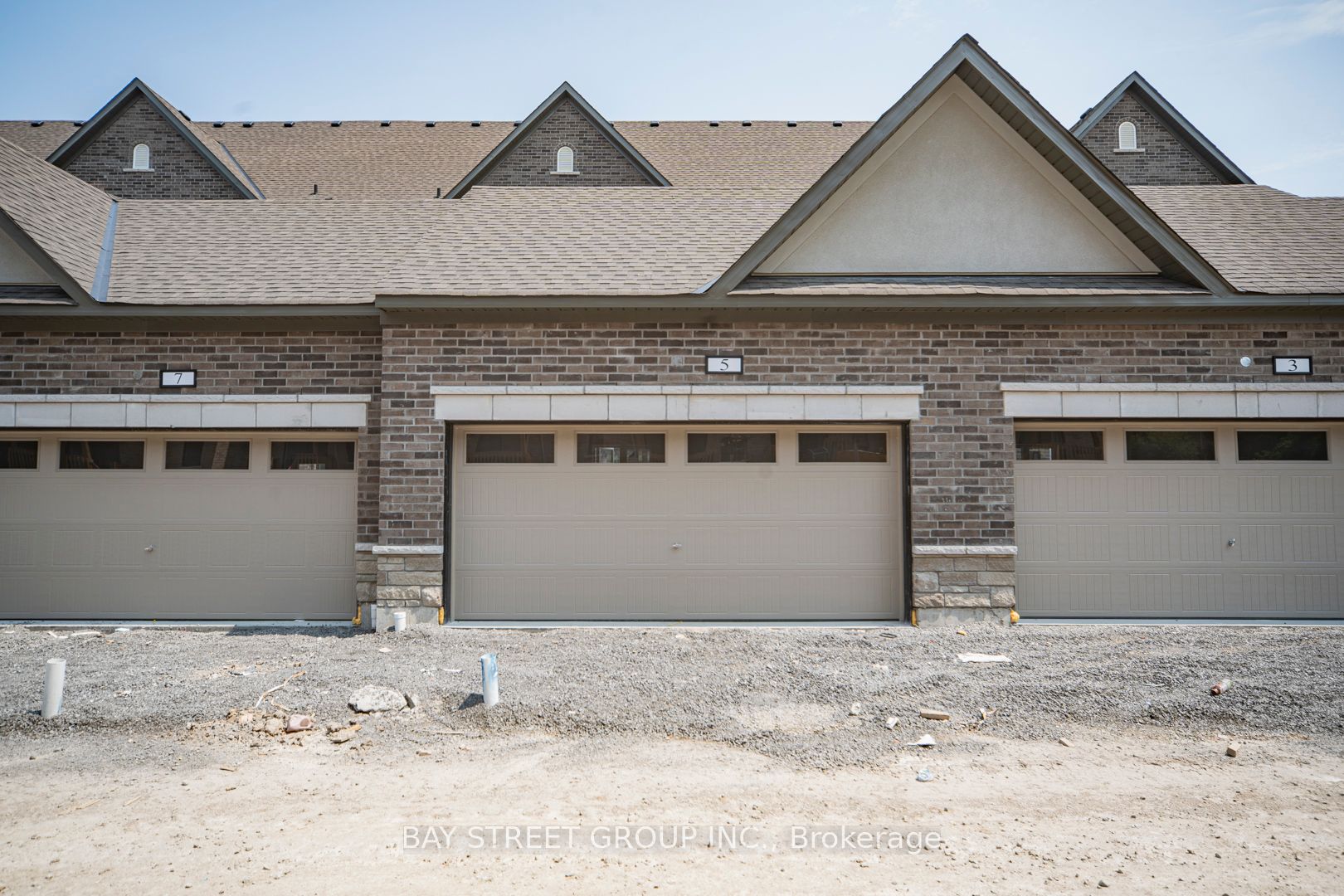 5 Selfridge Way