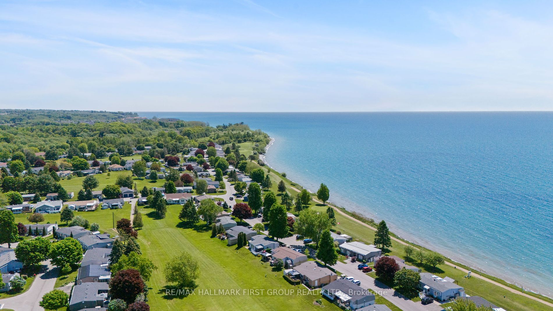 8 Kawartha Rd