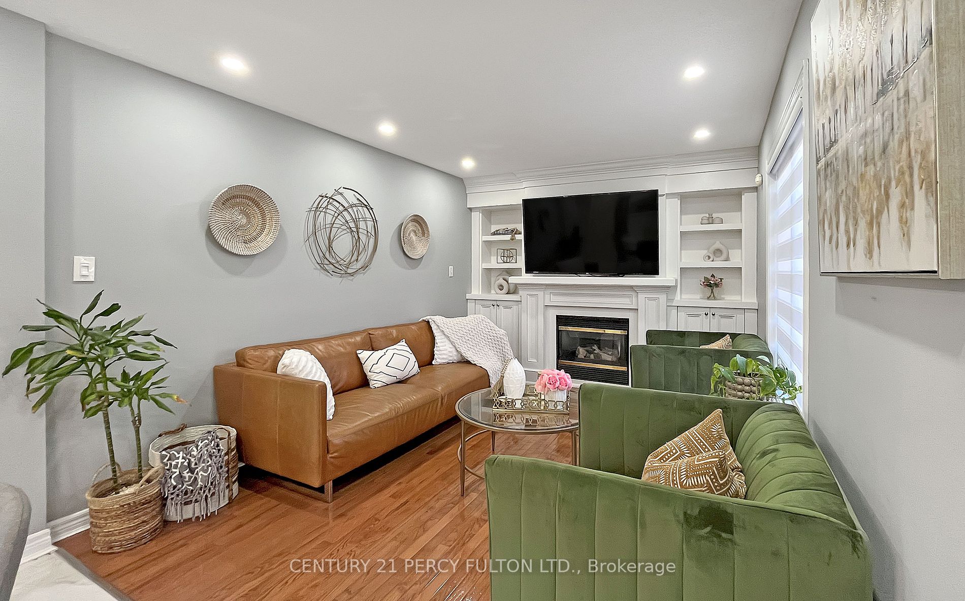81 Ryder Crescent