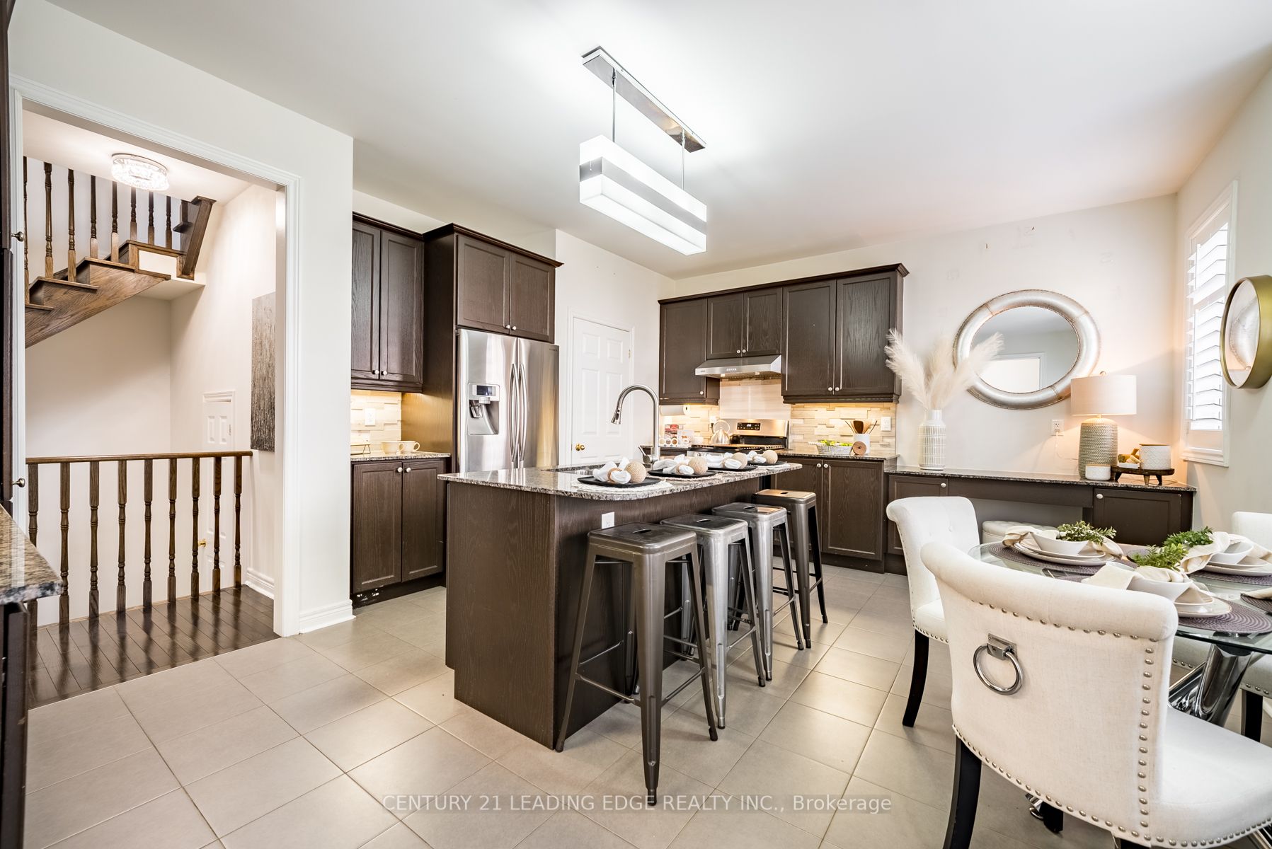 21 Darlet Avenue