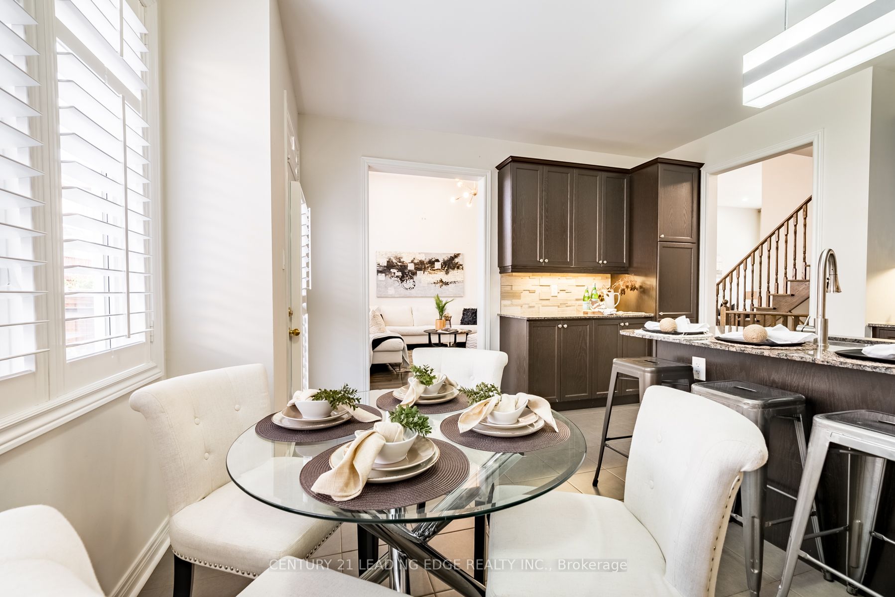 21 Darlet Avenue