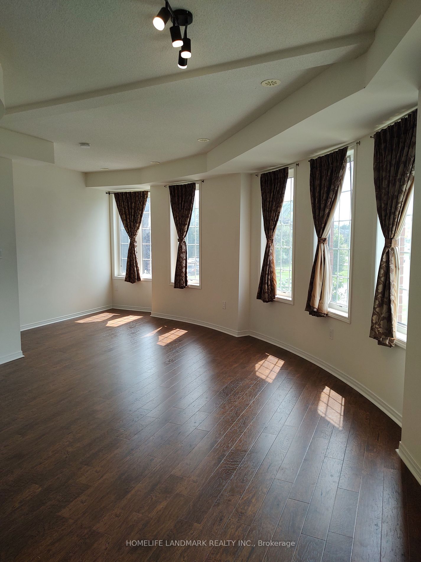 407 Beechgrove Drive, #56