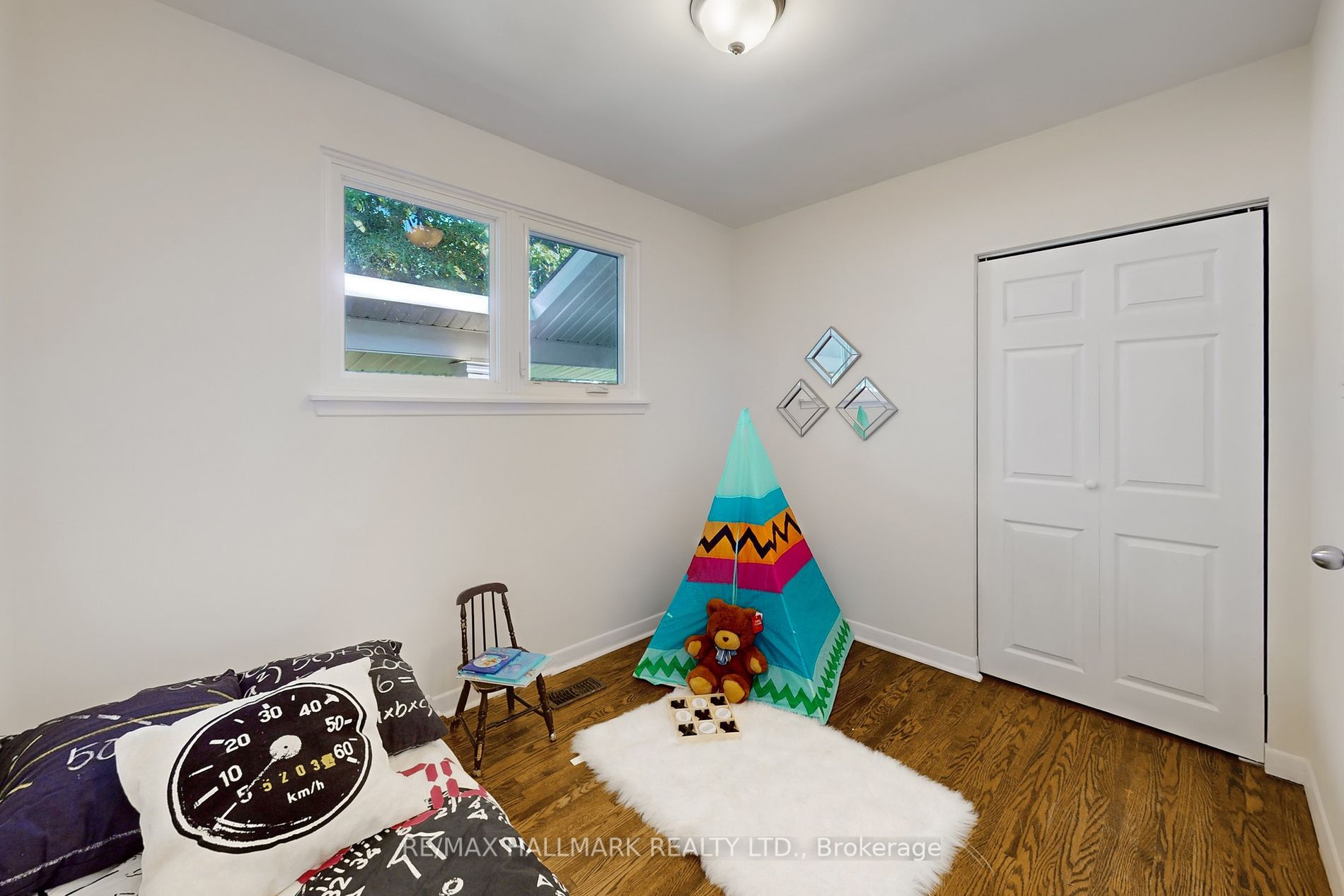 1 Lyncroft Dr