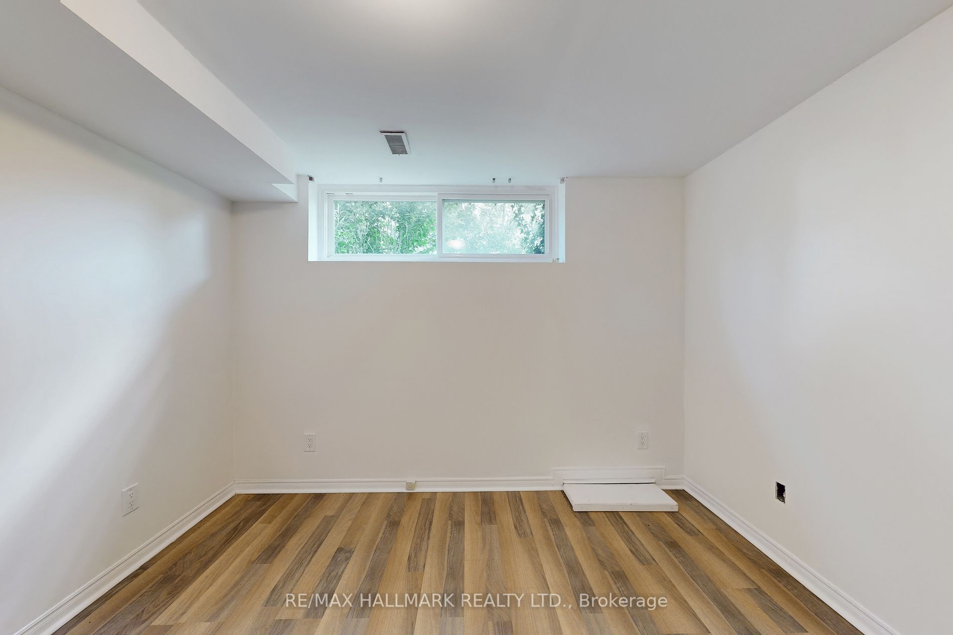 1 Lyncroft Dr