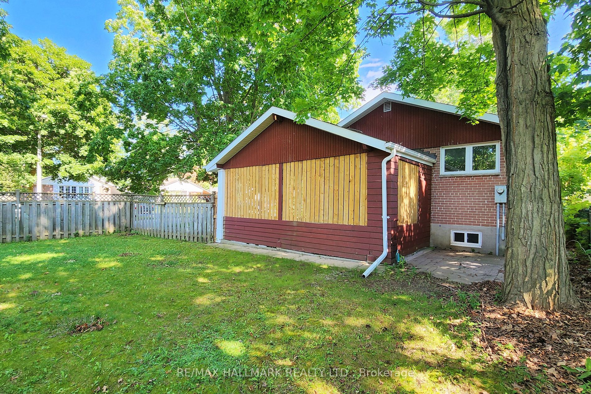 1 Lyncroft Dr