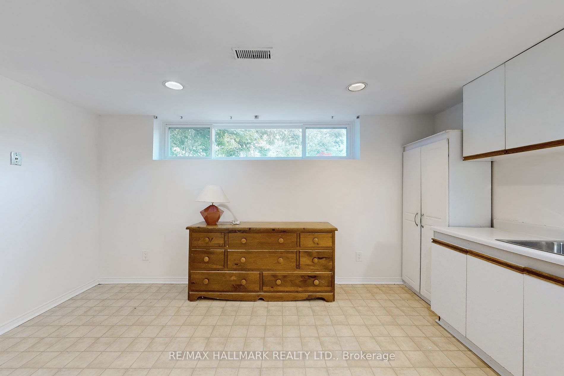 1 Lyncroft Dr