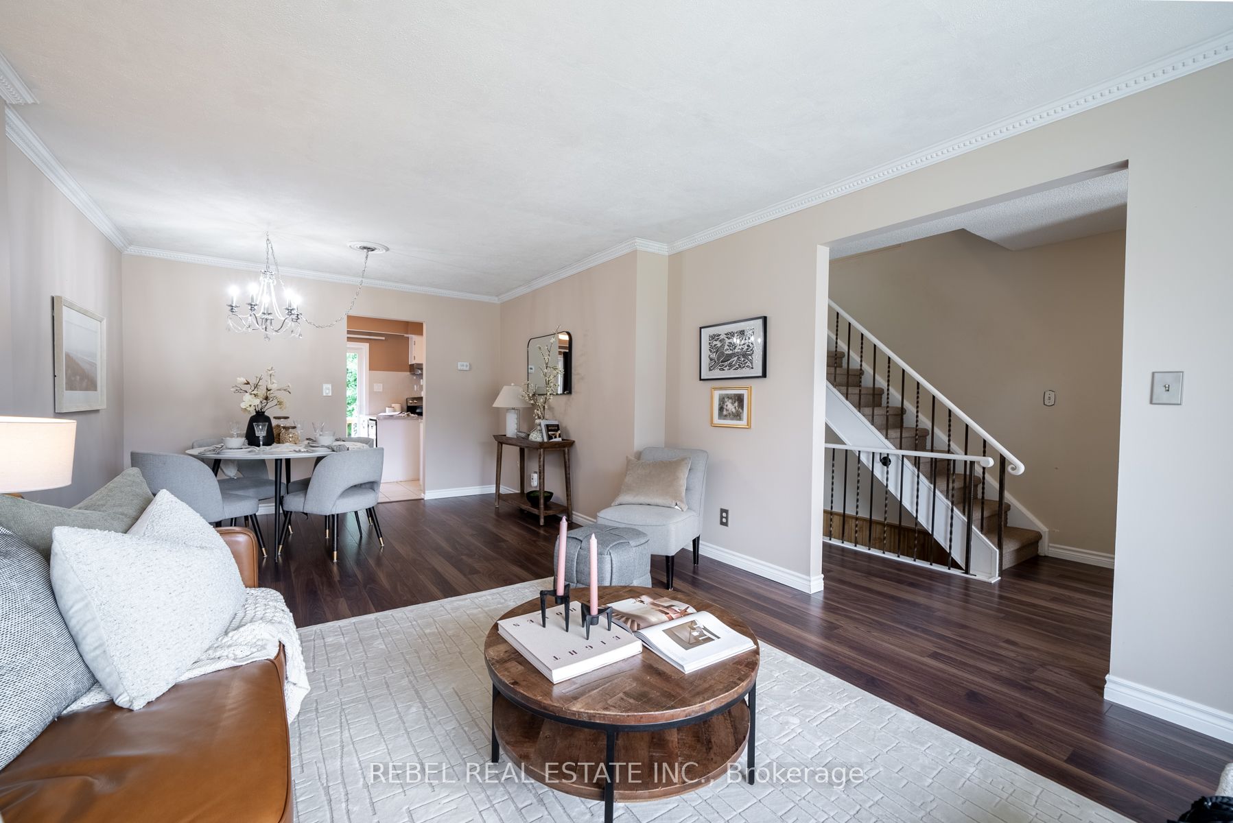 98 Doreen Crescent