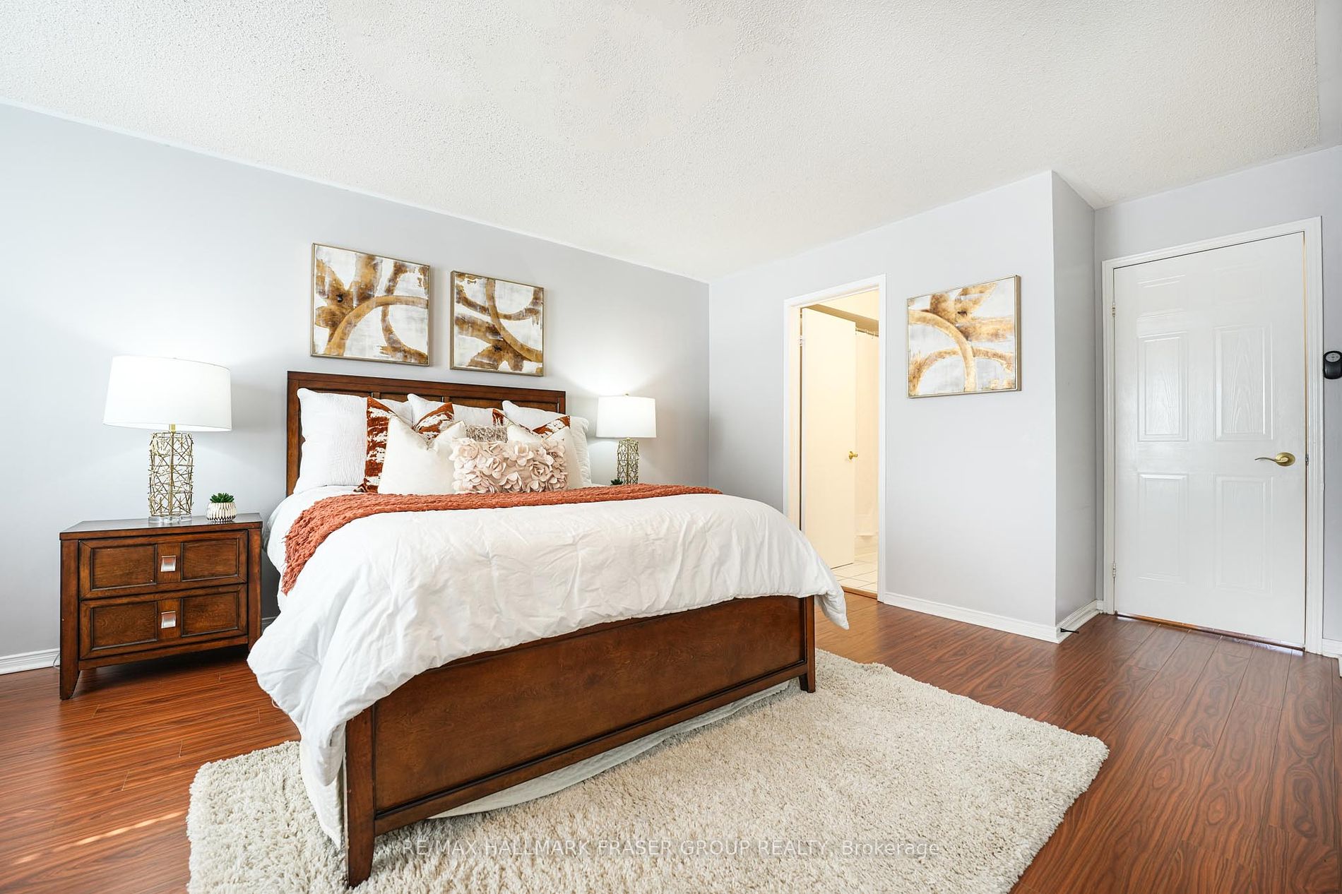 1867 Kingston Road #5