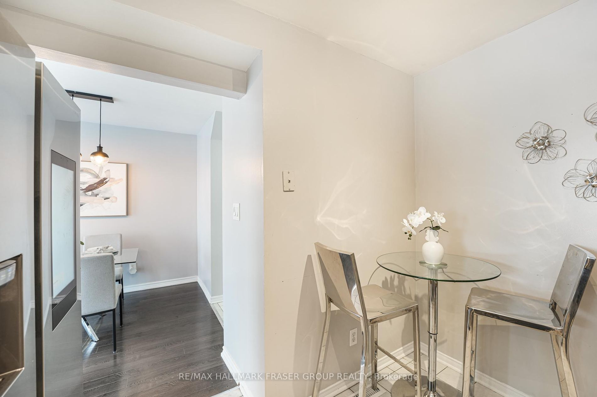 1867 Kingston Road #5