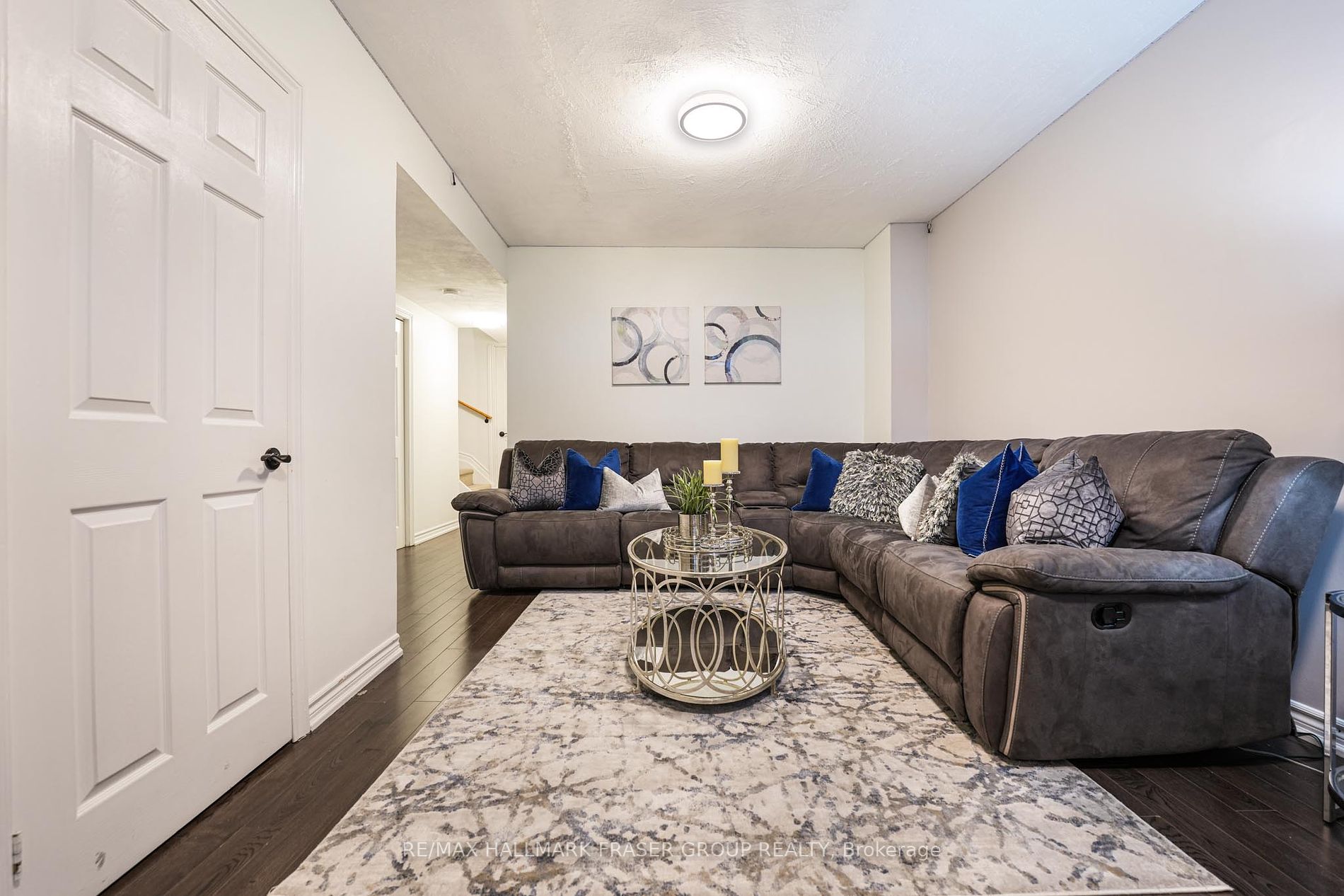 1867 Kingston Road #5