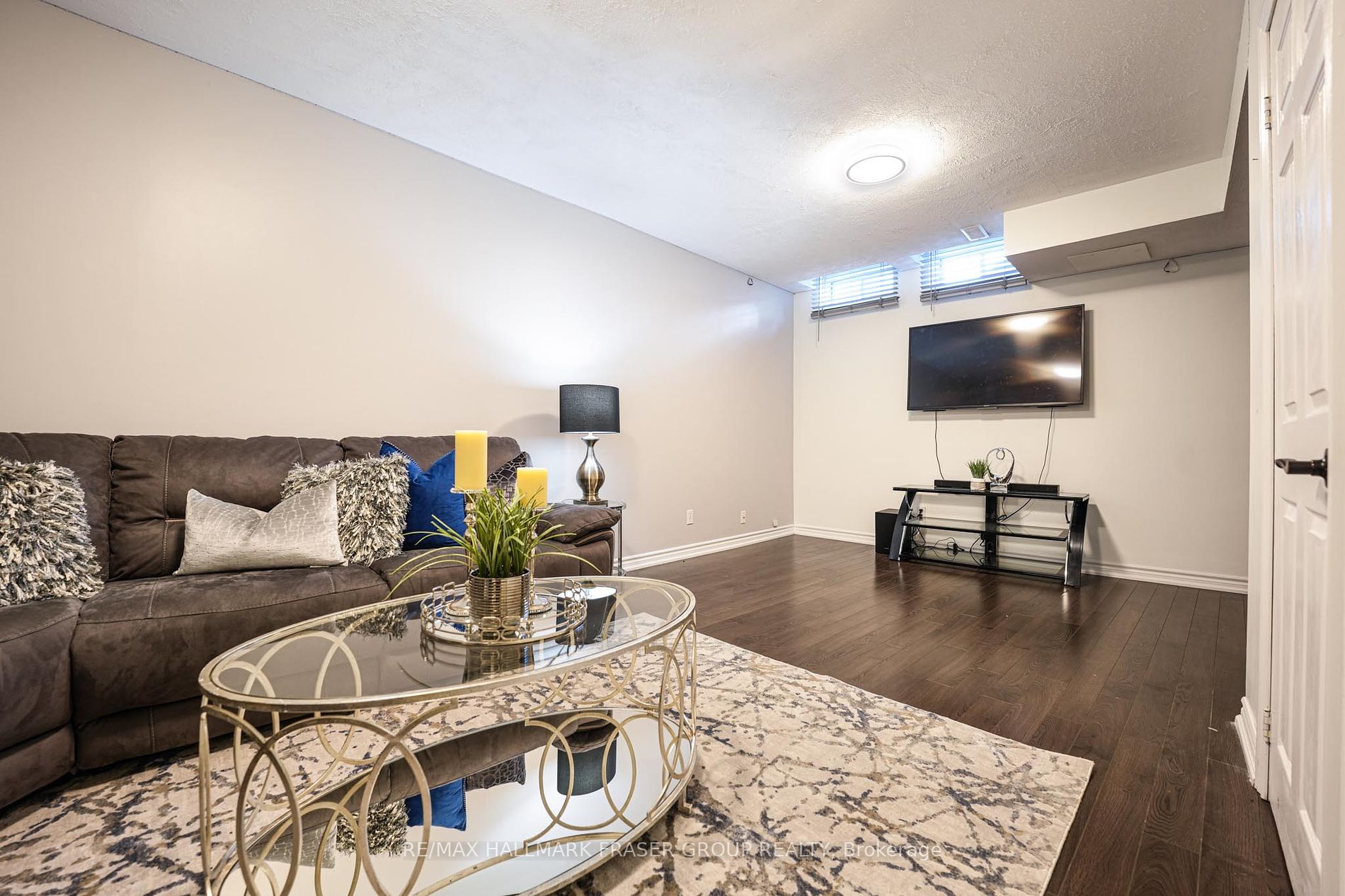 1867 Kingston Road #5