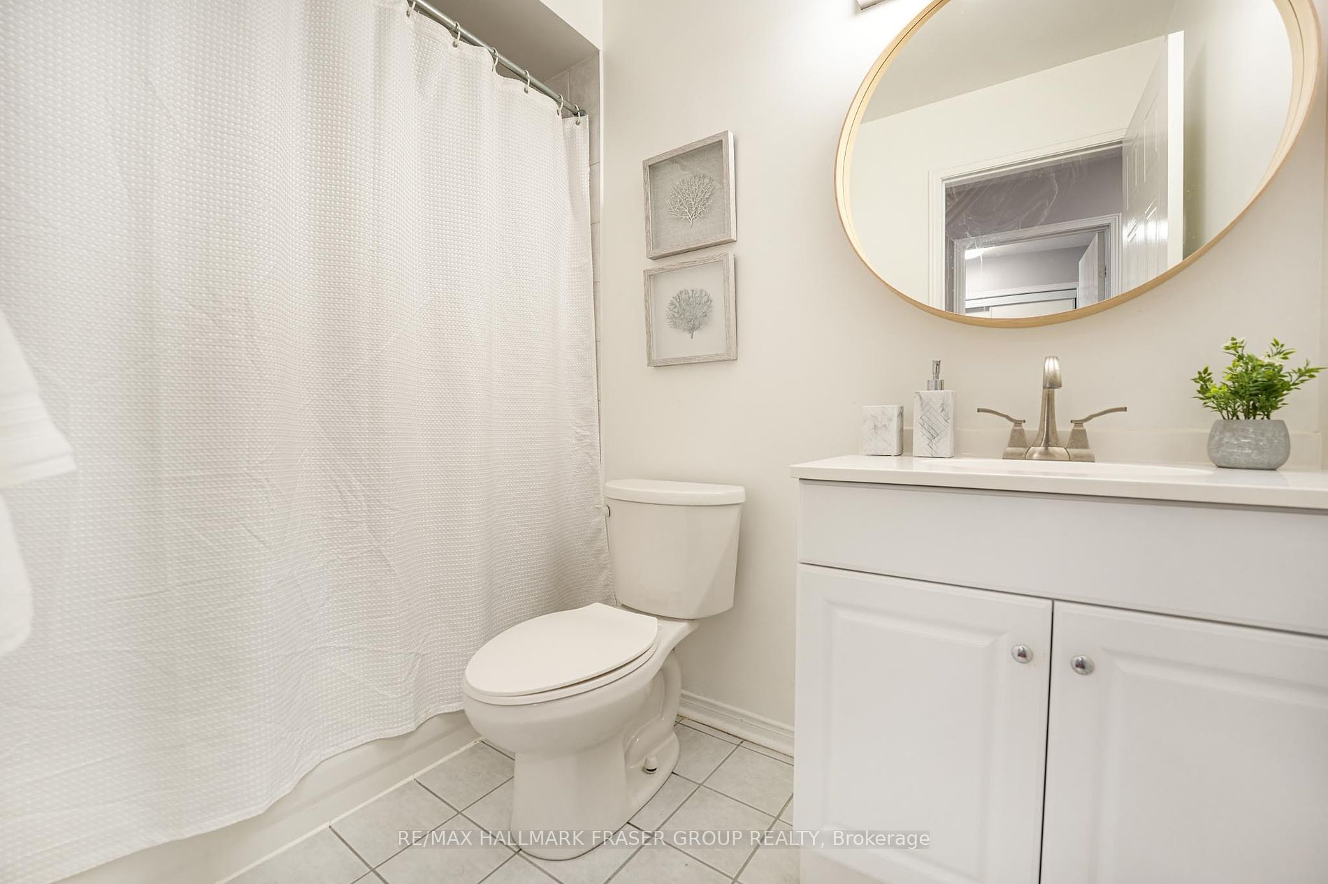 1867 Kingston Road #5