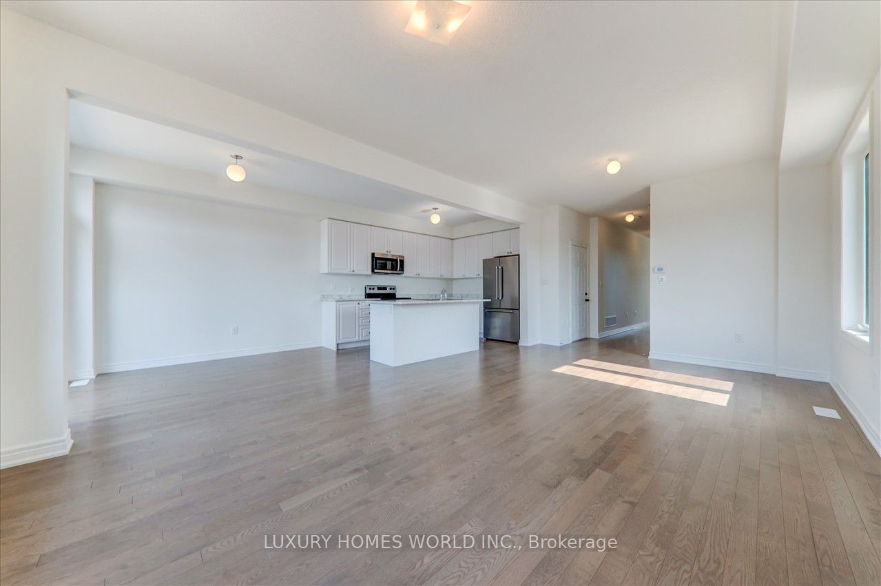 85 Armilia Place