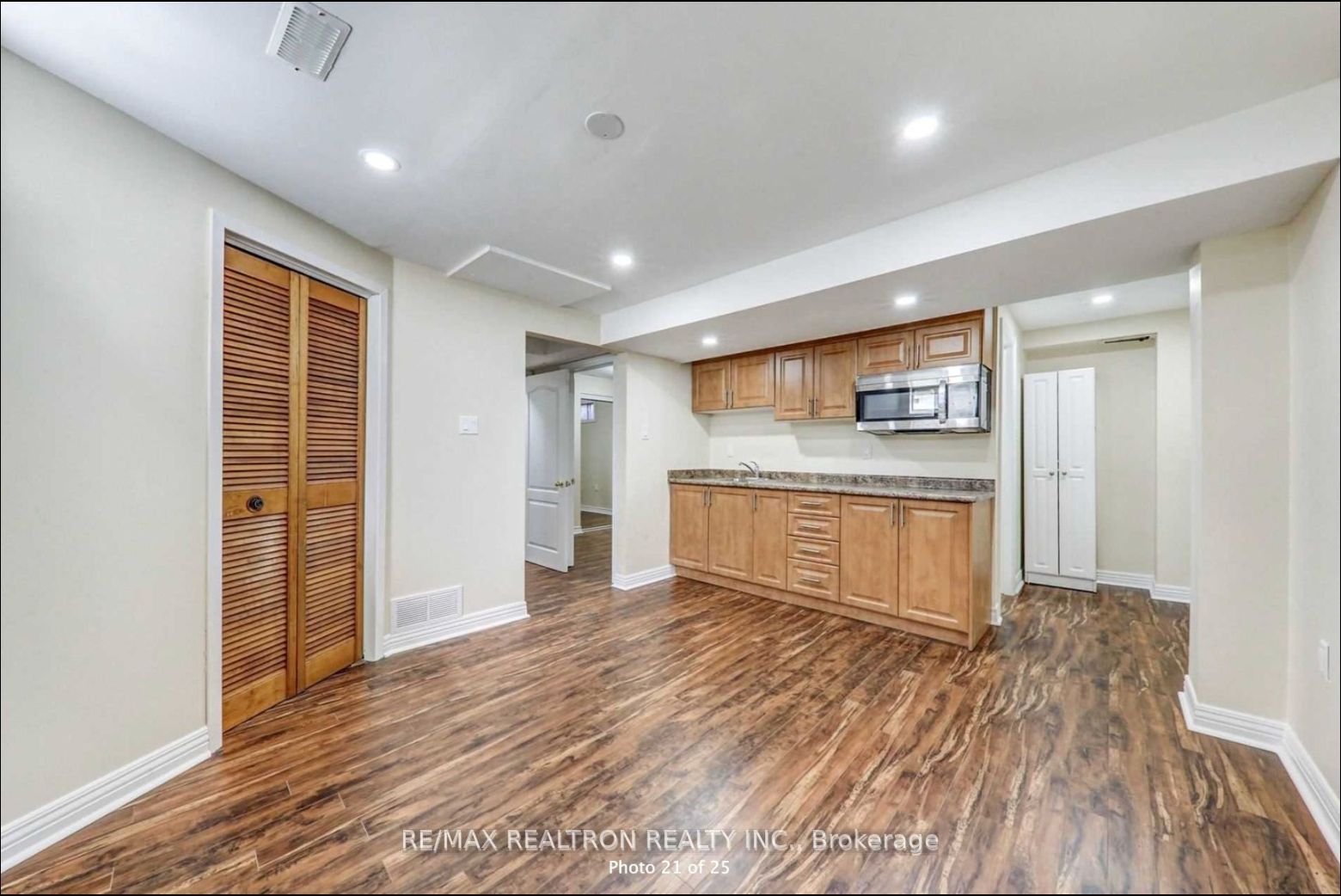 49 Millington Cres