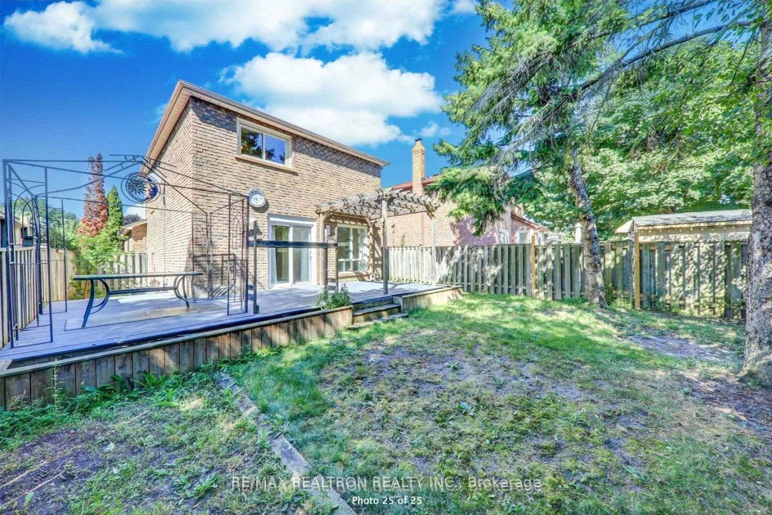 49 Millington Cres