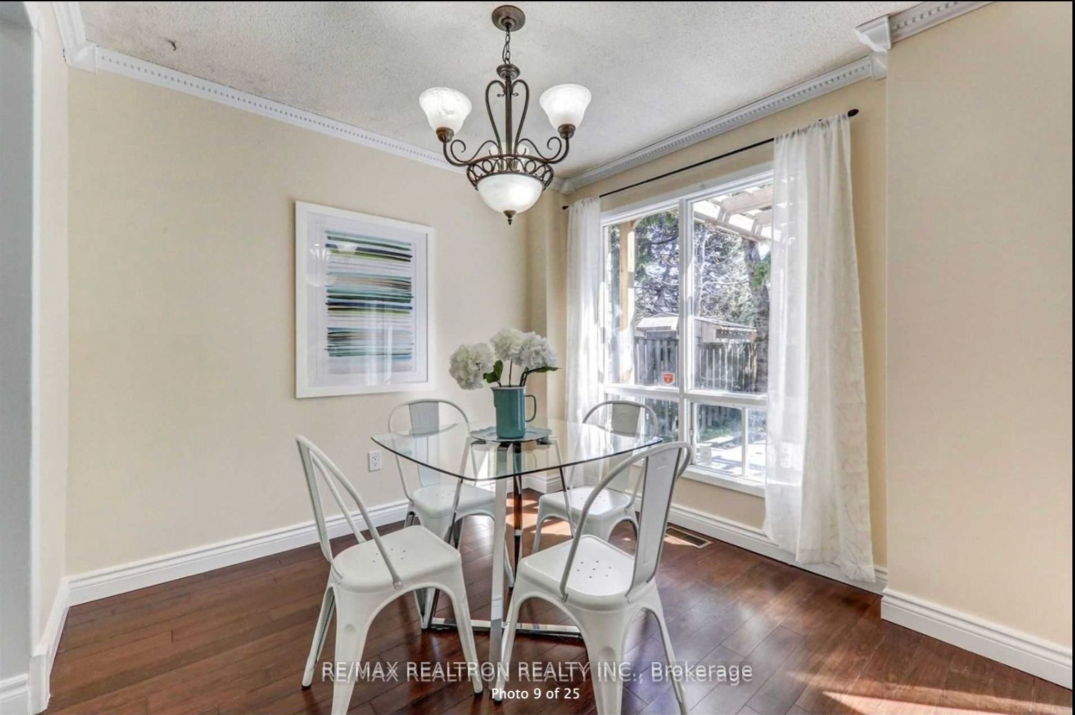 49 Millington Cres