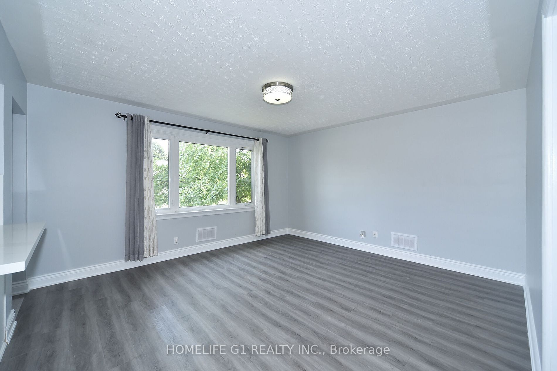 270 Wilson Road South