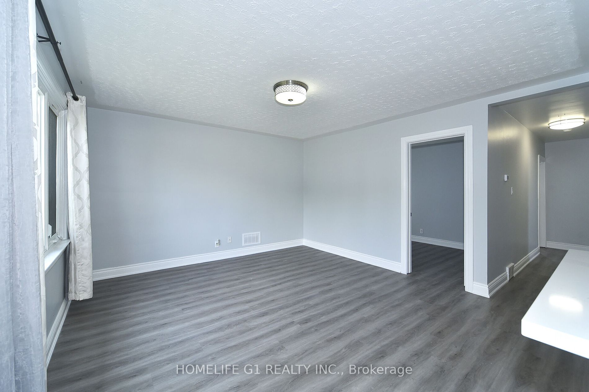 270 Wilson Road South